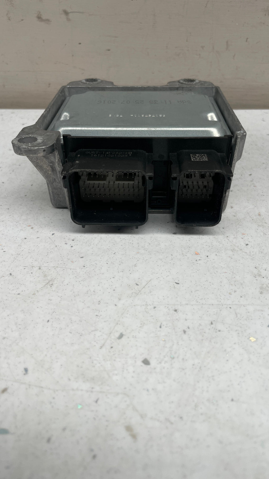 GK62-14D374-AA LAND ROVER SRS CONTROL MODULE