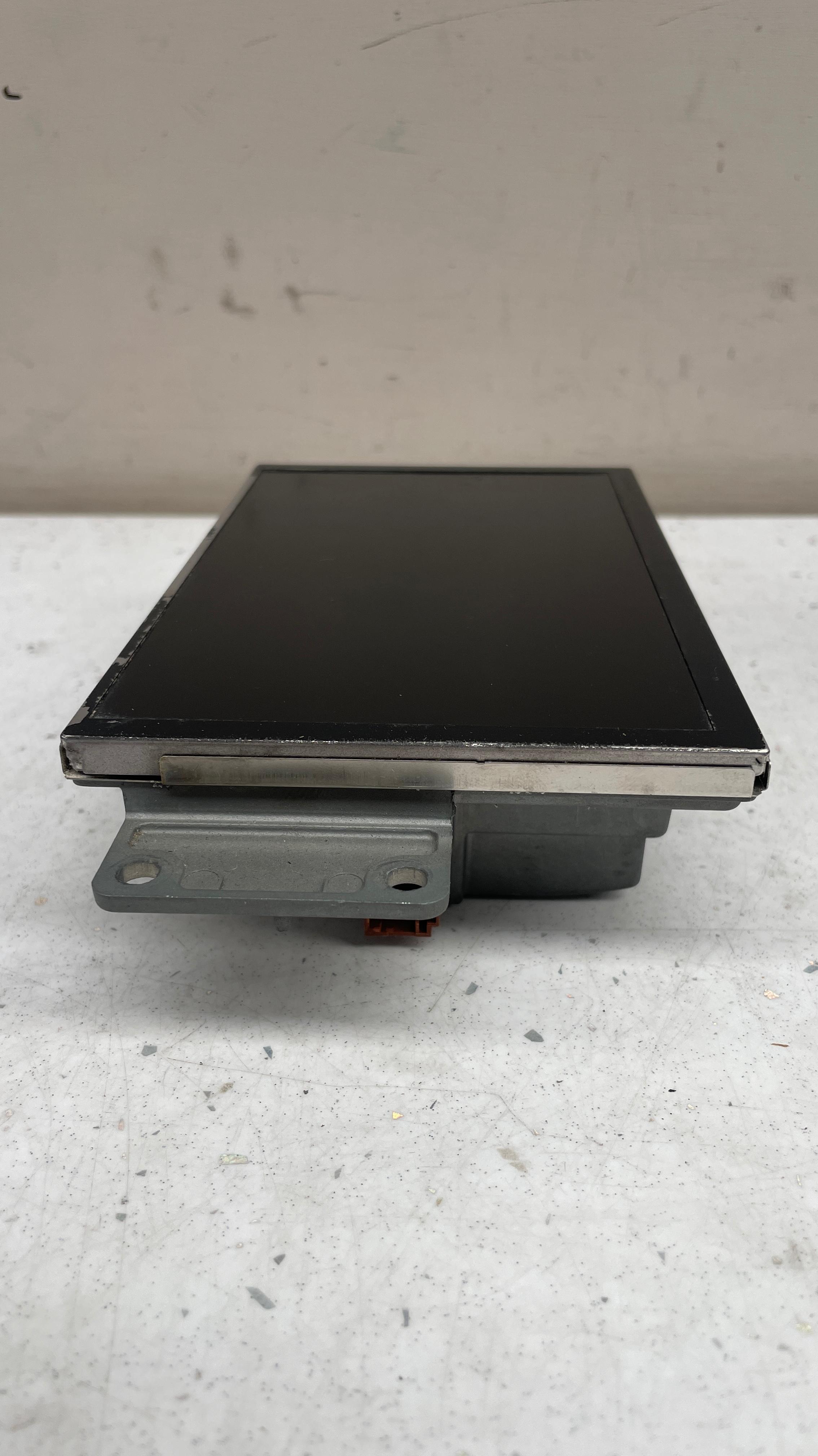 9801020080-01  CITROEN NAVIGATION DISPLAY SCREEN