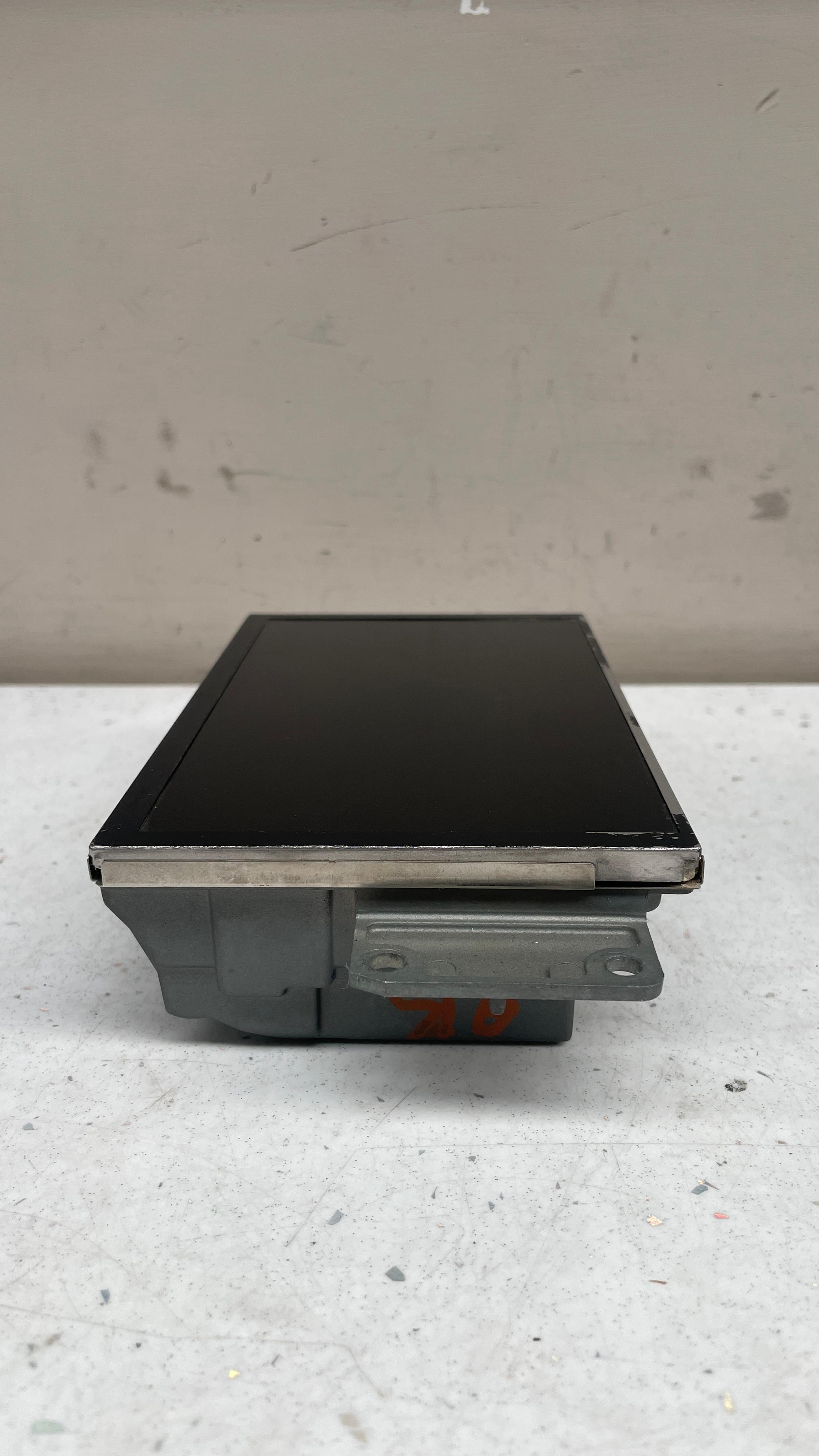 9801020080-01  CITROEN NAVIGATION DISPLAY SCREEN