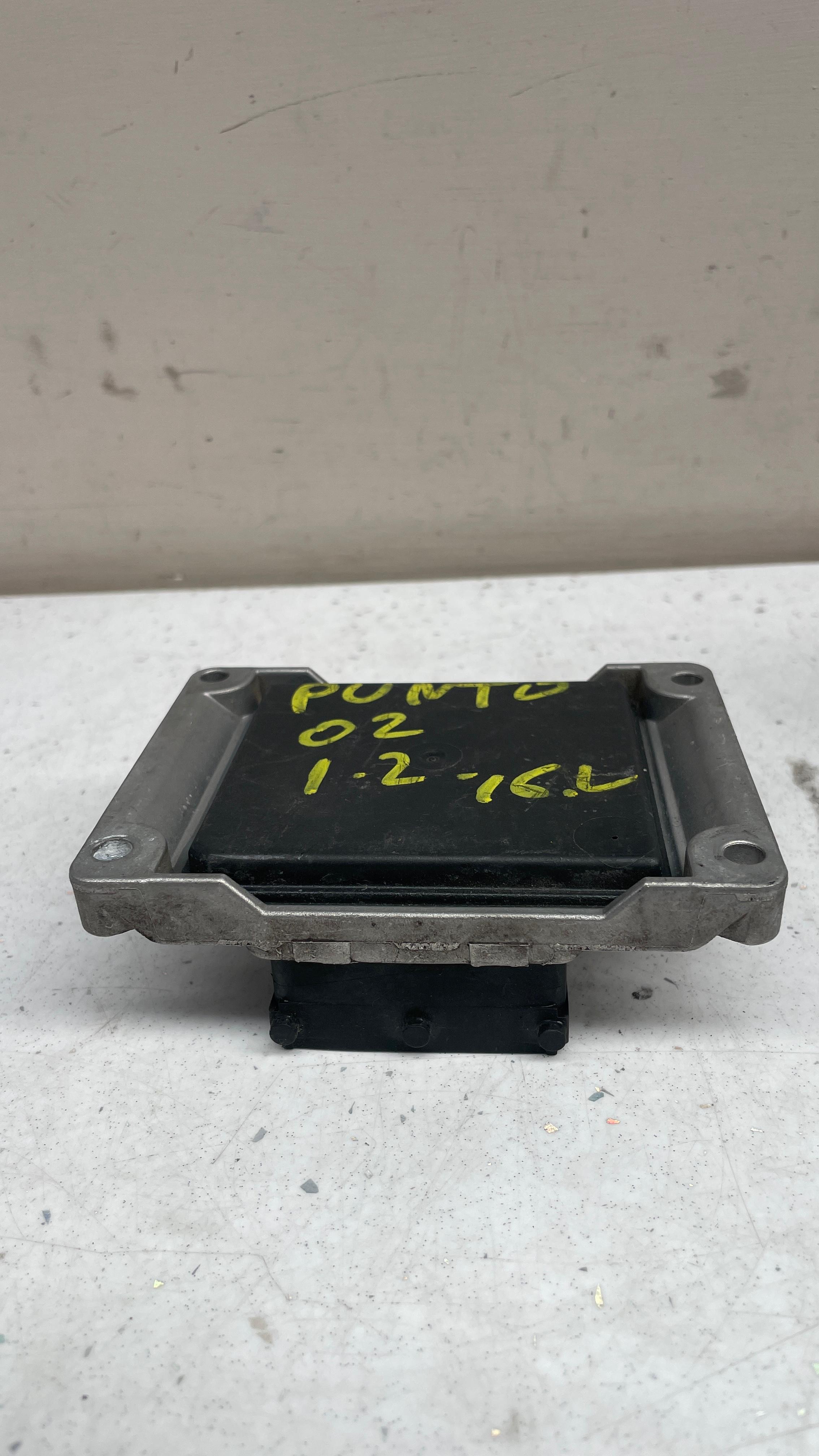 0261207905 FIAT LANCIA ECU CONTROL UNIT