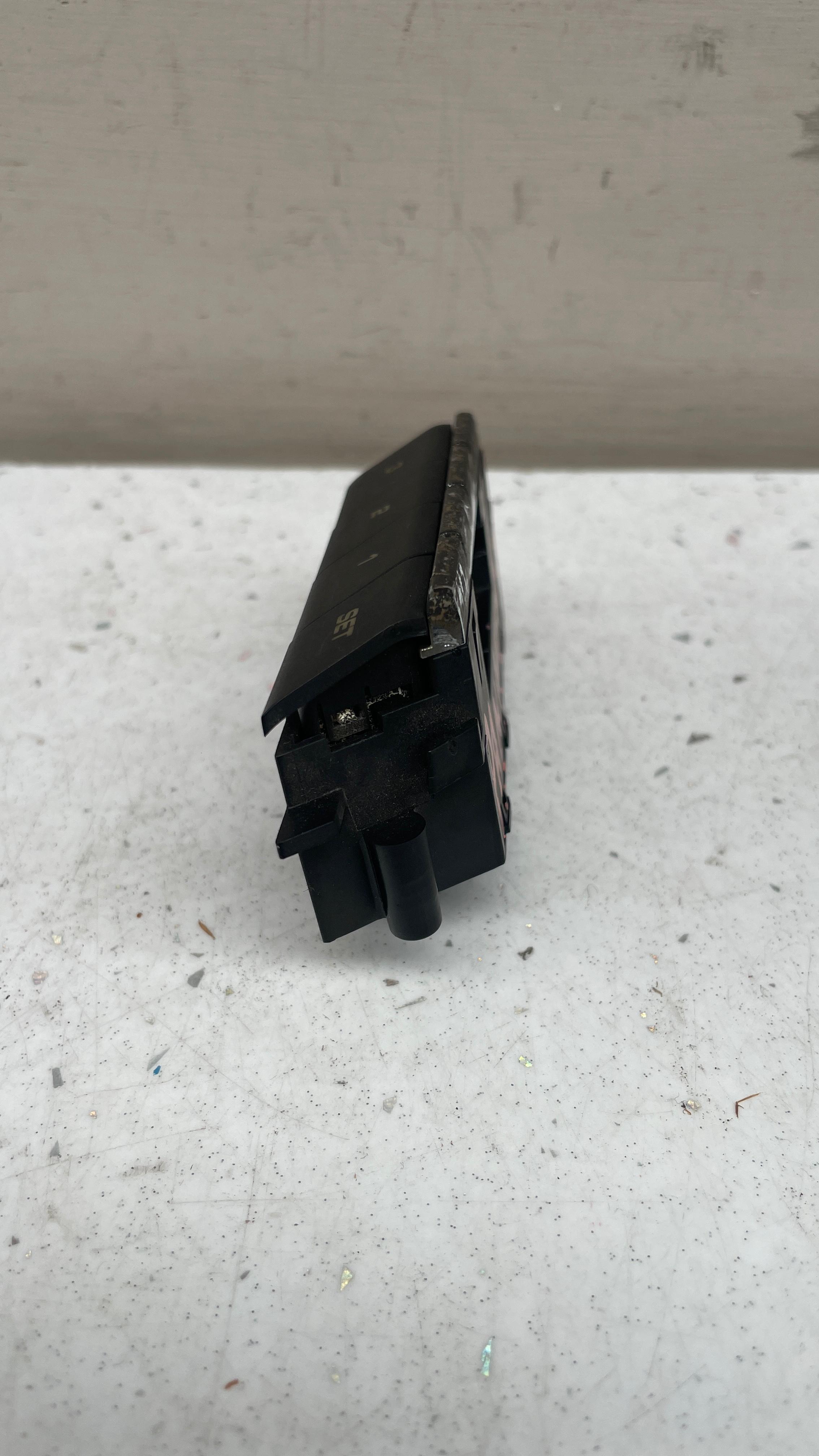 97061310650 PORSCHE MEMORY SWITCH CONTROL
