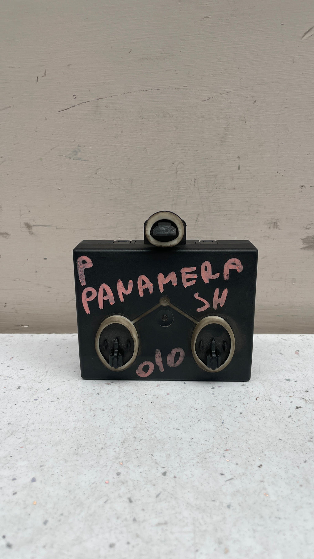 4H0959793Q PORSCHE LEFT FRONT DOOR CONTROL