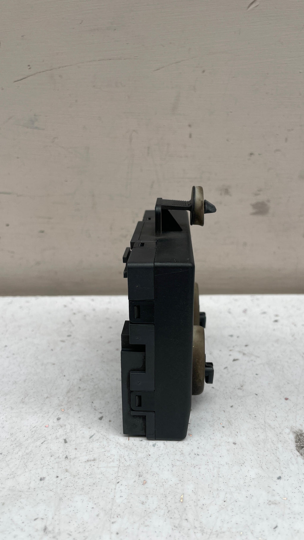 4H0959793Q PORSCHE LEFT FRONT DOOR CONTROL