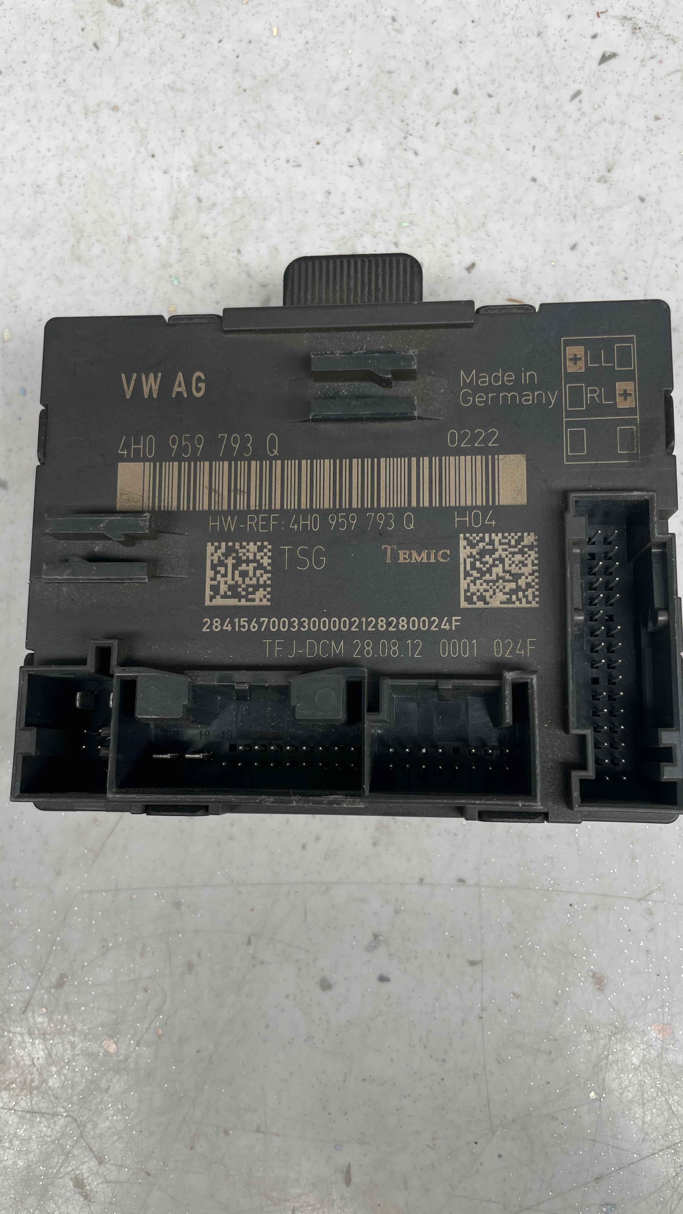 4H0959793Q PORSCHE LEFT FRONT DOOR CONTROL
