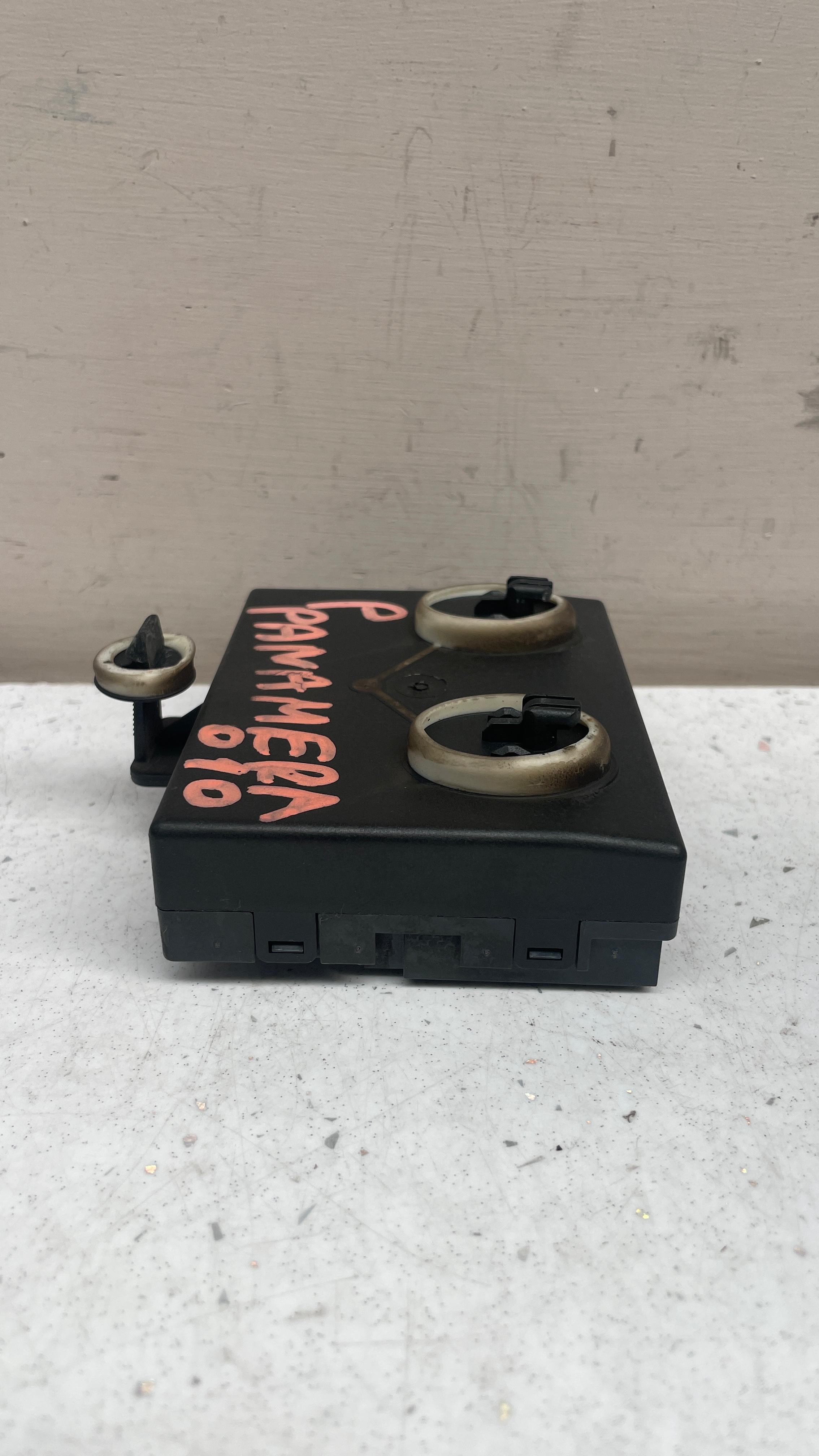 4H0959792N PORSCHE ELECTRONIC DOOR CONTROL