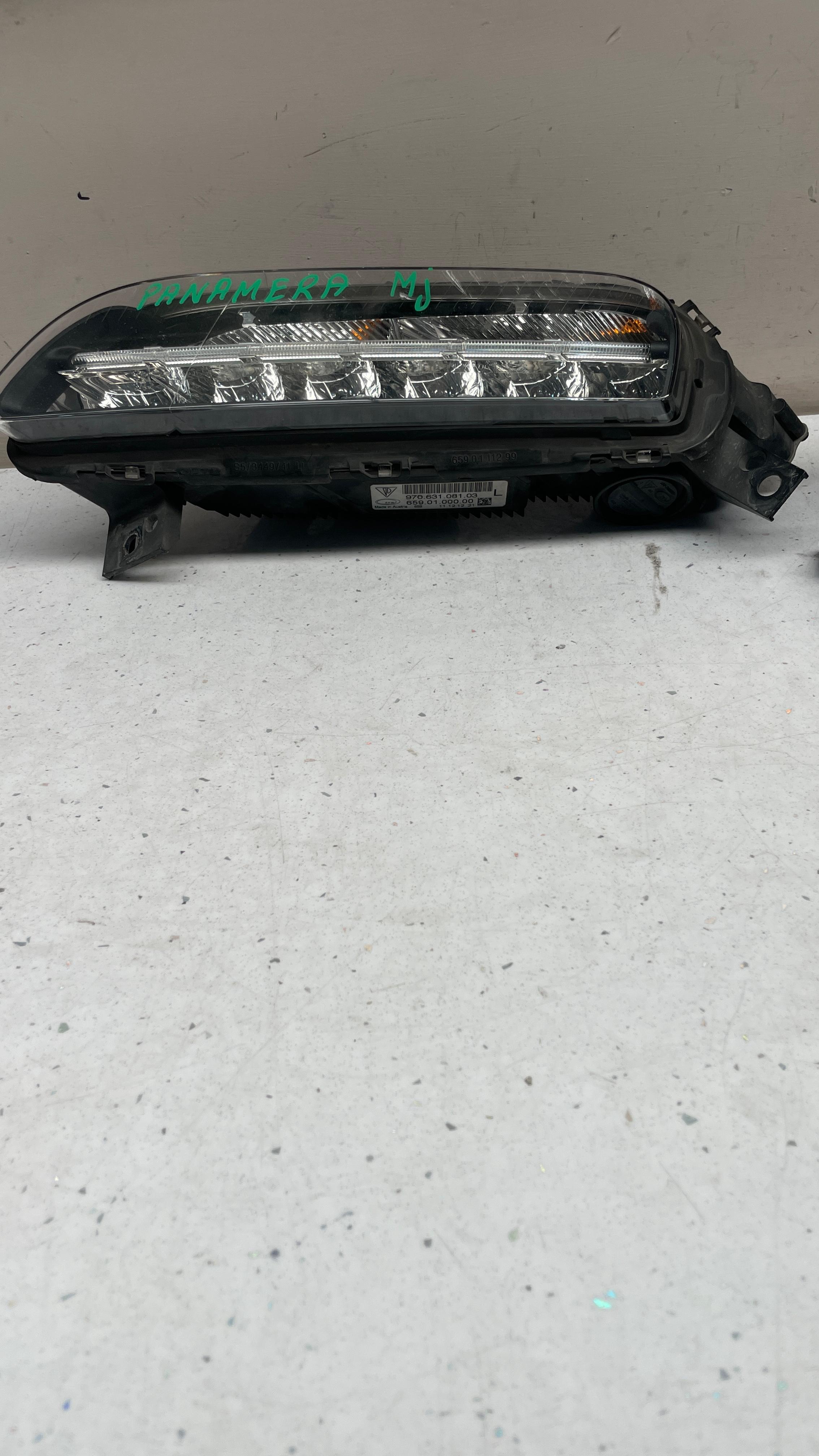 97063108103 PORSCHE LEFT FRONT FOG LIGHT