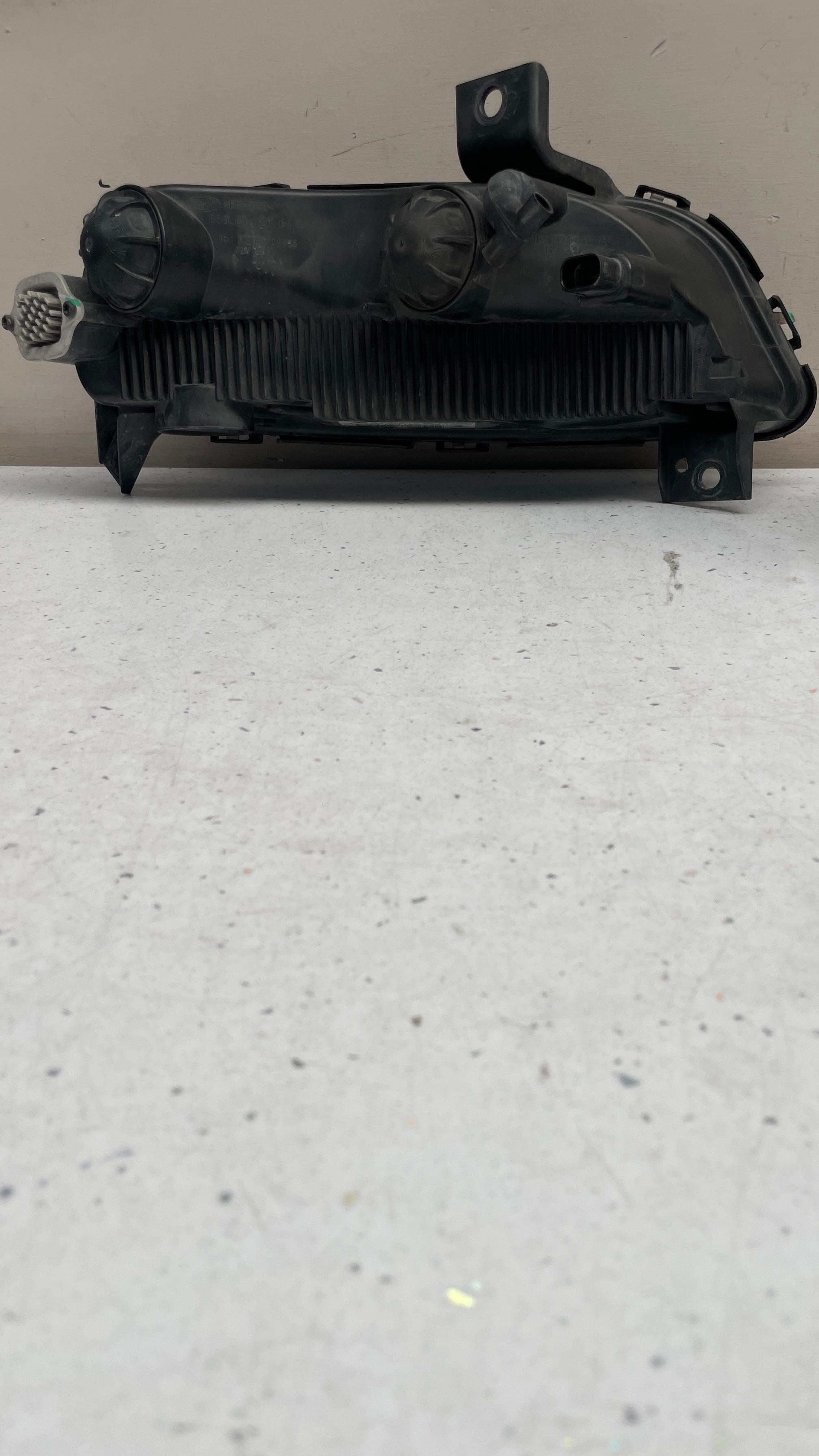 97063108103 PORSCHE LEFT FRONT FOG LIGHT