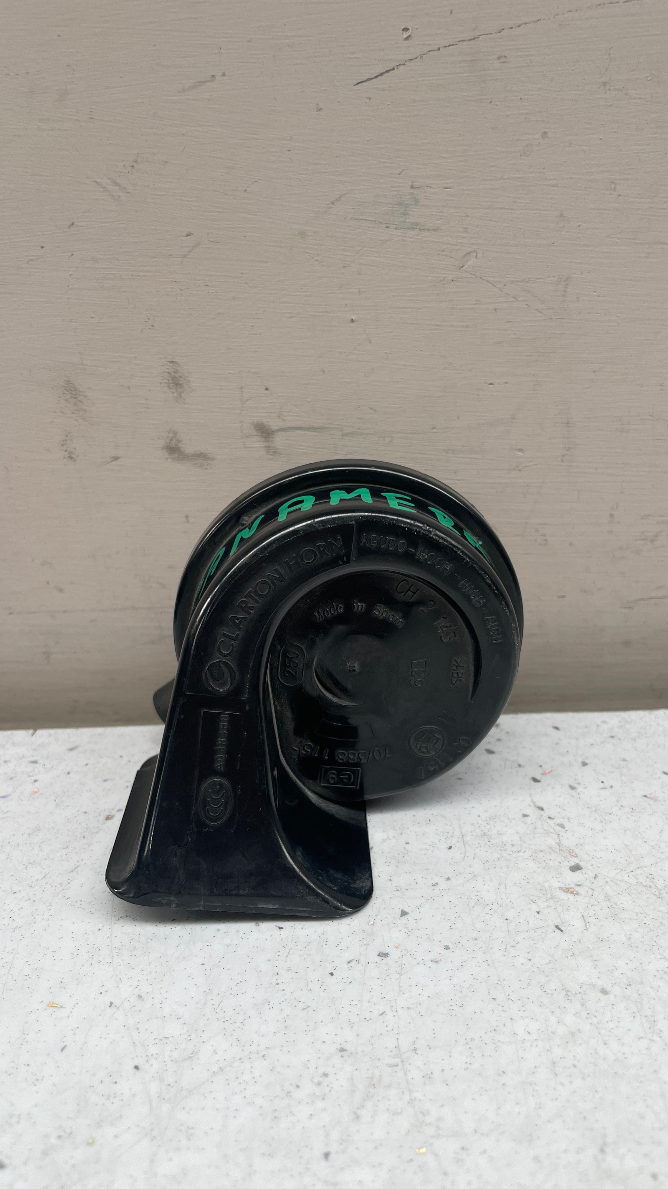 97063513200 PORSCHE RIGHT SIDE HIGH TONE HORN