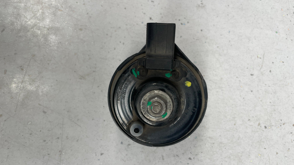 97063513200 PORSCHE RIGHT SIDE HIGH TONE HORN