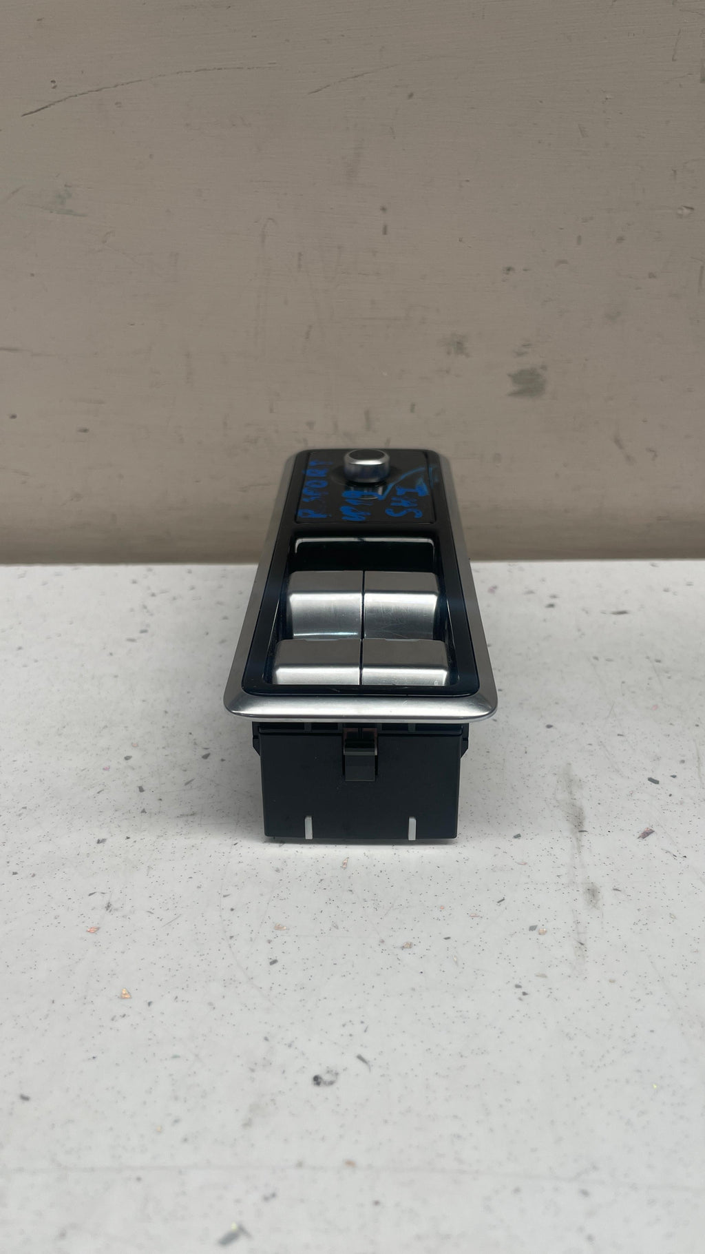 JPLA-14540-AE LAND ROVER DRIVER WINDOW SWITCH