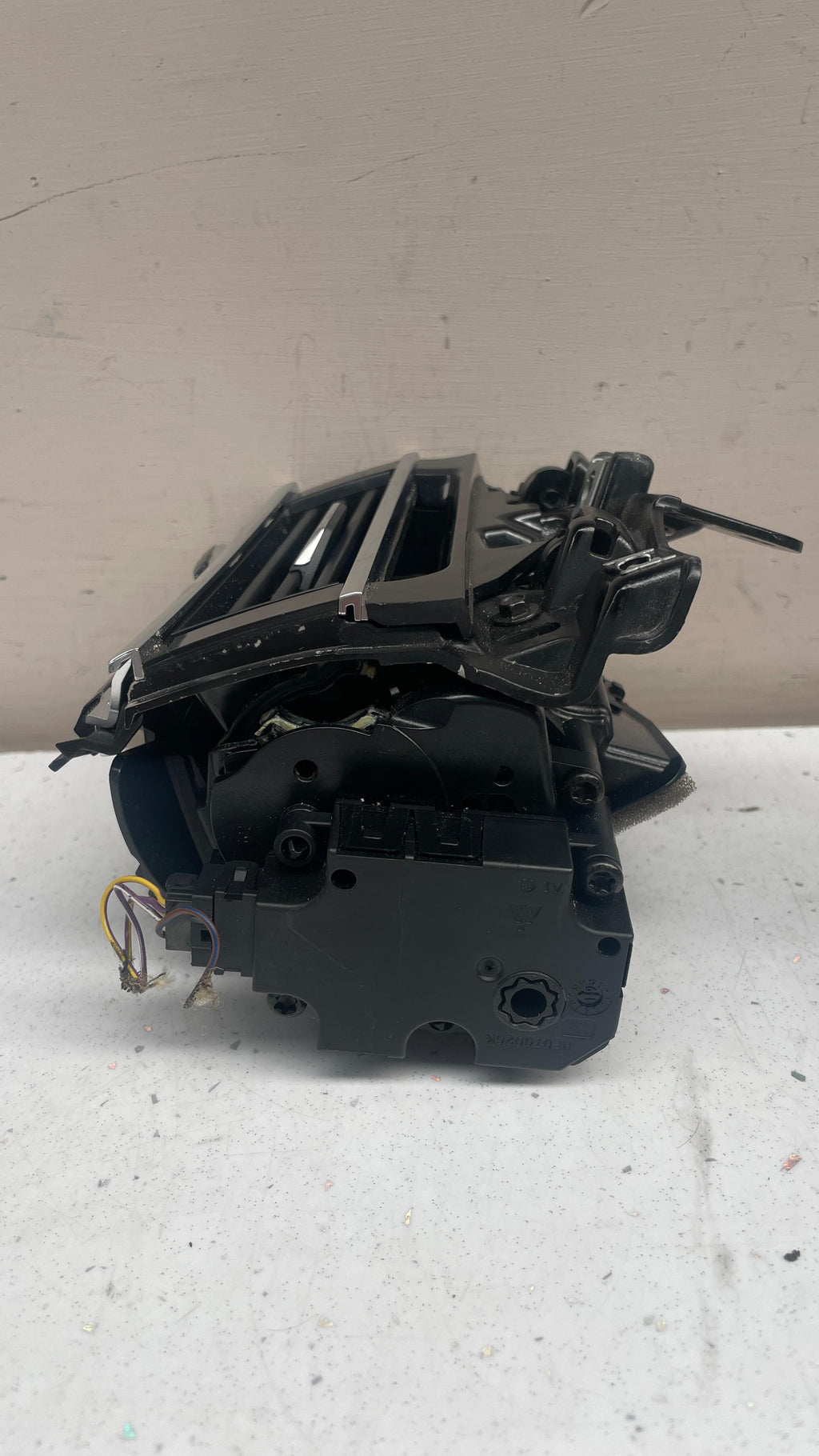 4N2820902 AUDI AIR VENT FLAP MOTOR