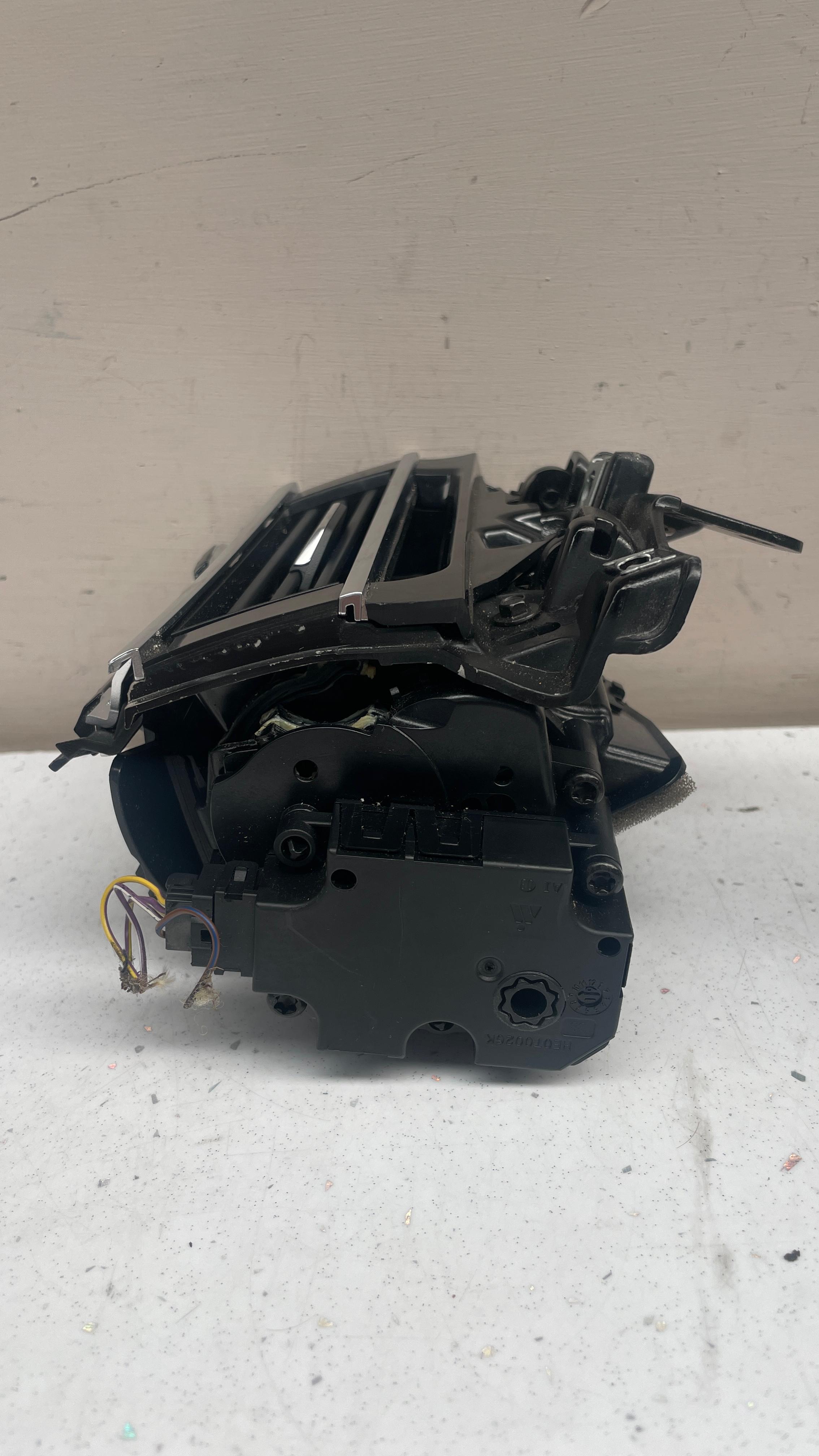 4N2820902 AUDI AIR VENT FLAP MOTOR