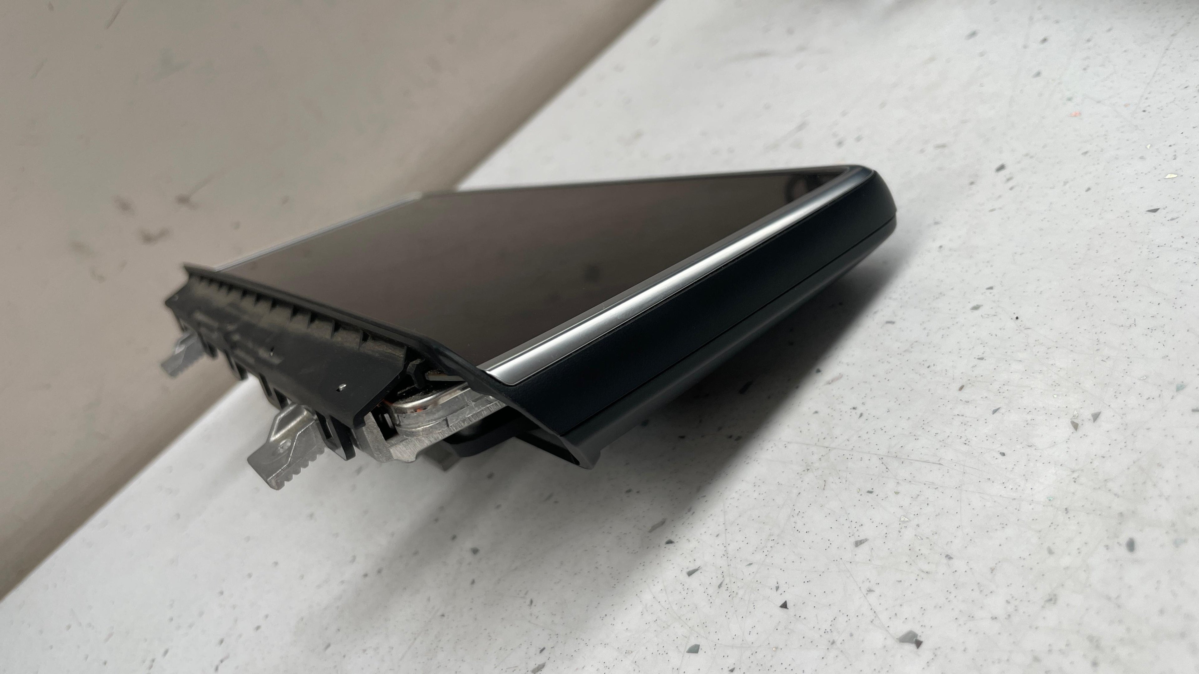 681638702 BMW NAVIGATION DISPLAY SCREEN
