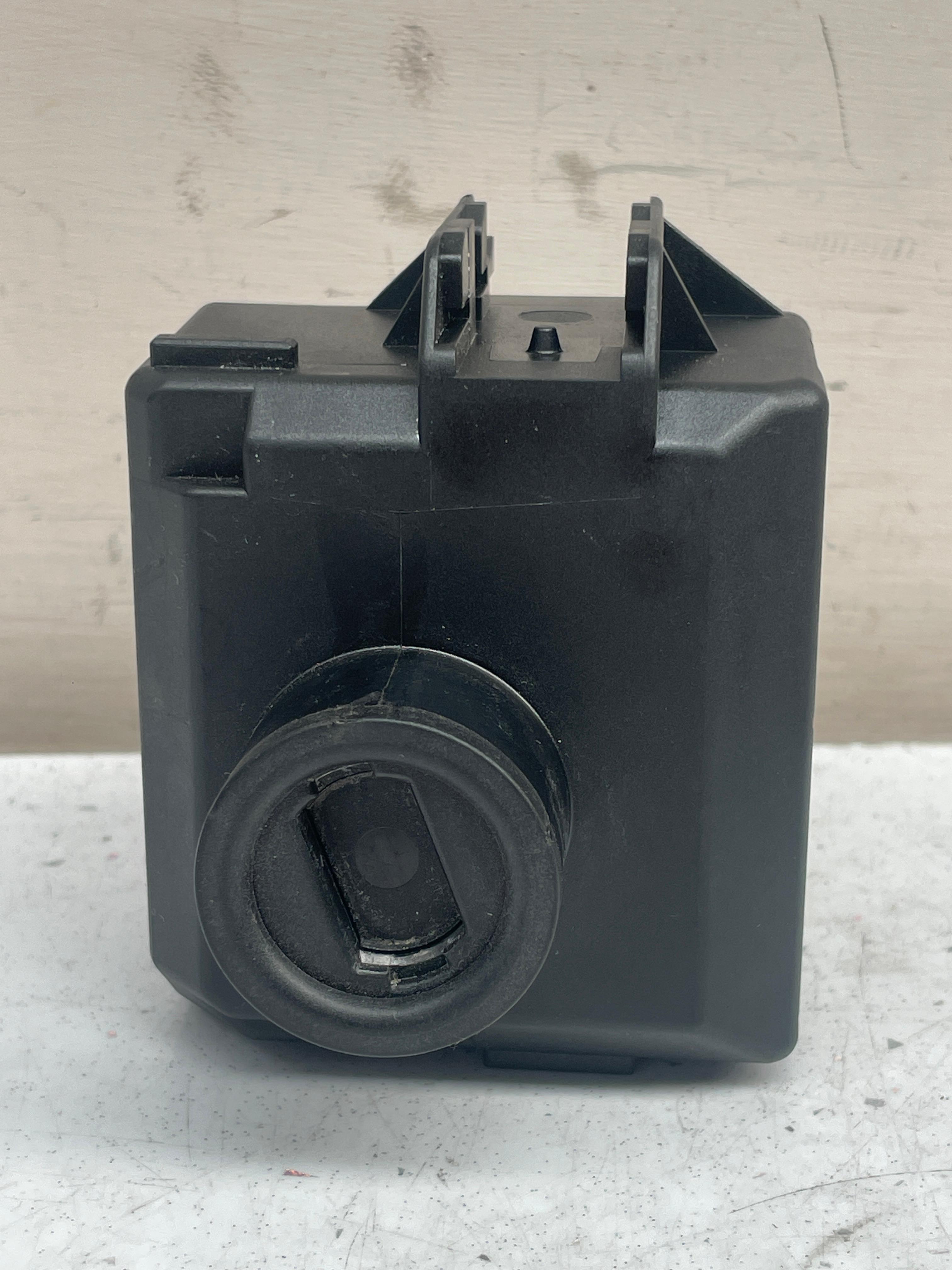 A2469058501 MERCEDES IGNITION KEY SWITCH