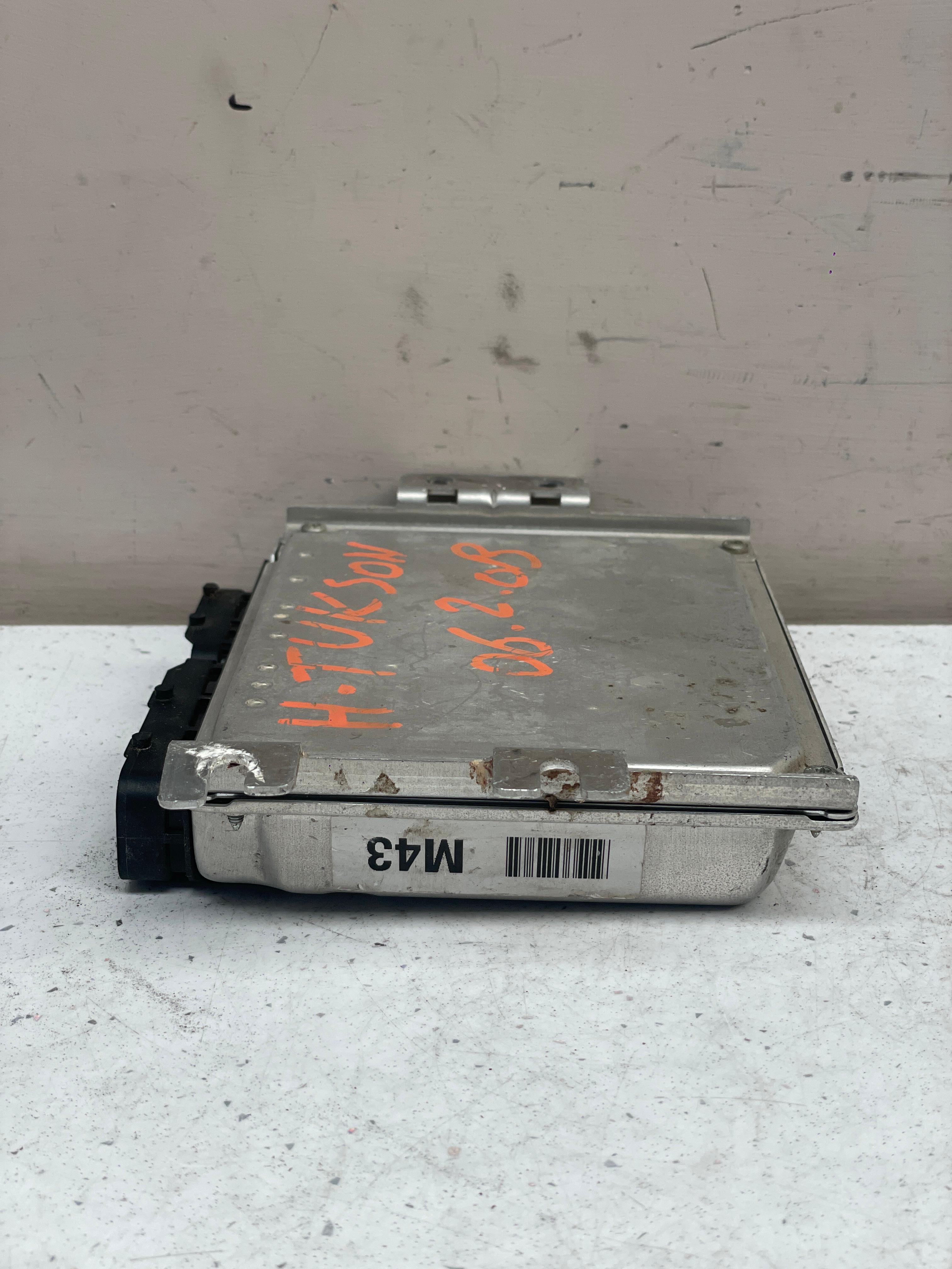 39171-23250 HYUNDAI ECU ENGINE CONTROL