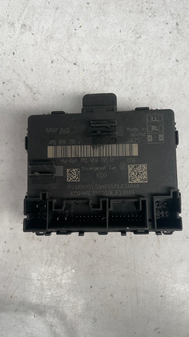 4M1959795J AUDI REAR RIGHT SIDE DOOR CONTROL