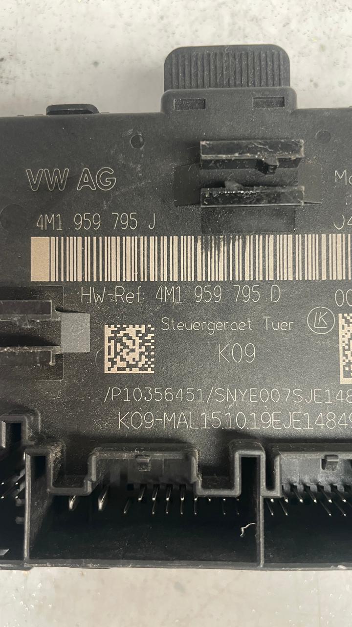 4M1959795J AUDI REAR RIGHT SIDE DOOR CONTROL