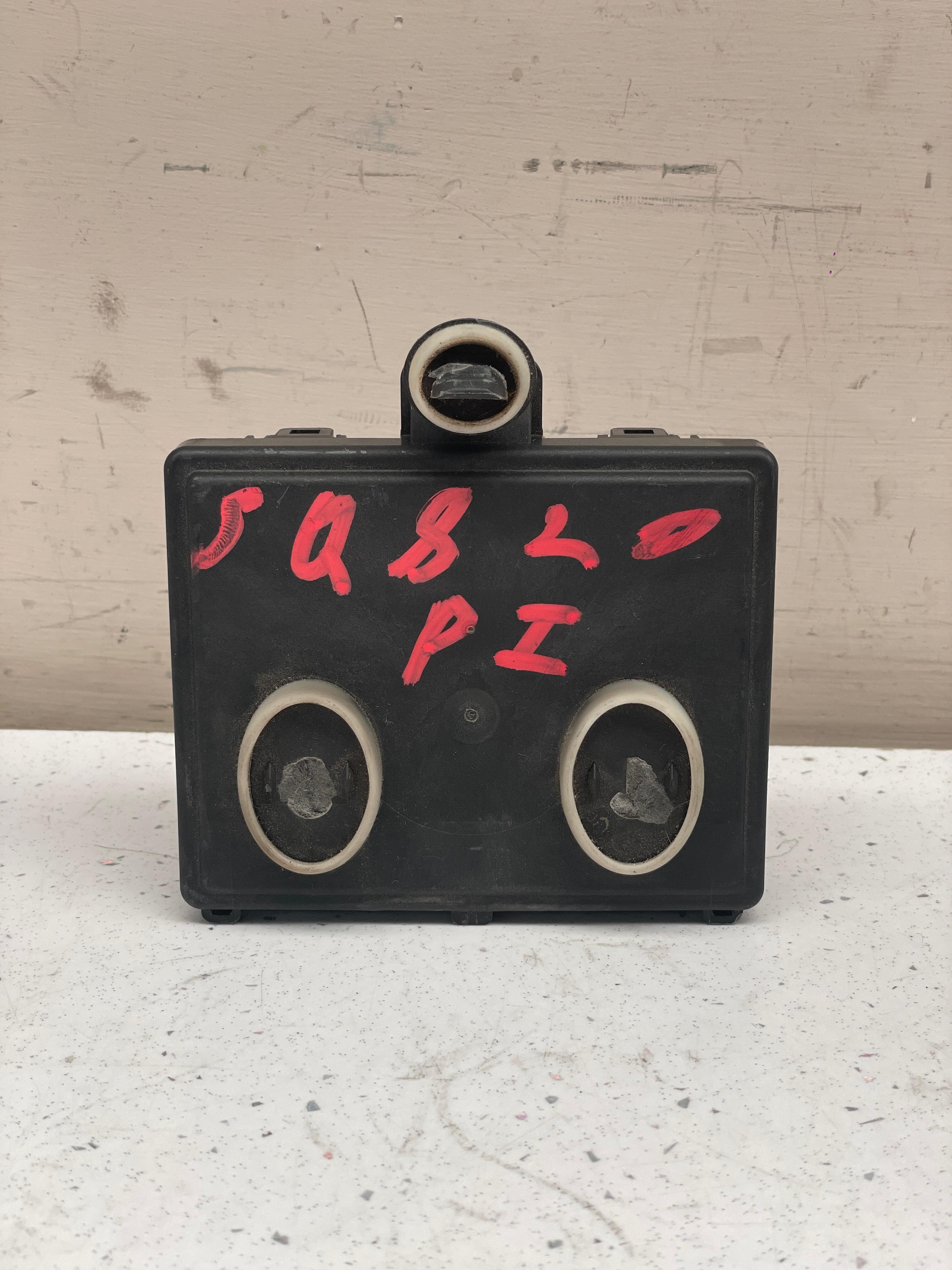4M1959593J AUDI SQ8 DOOR CONTROL UNIT