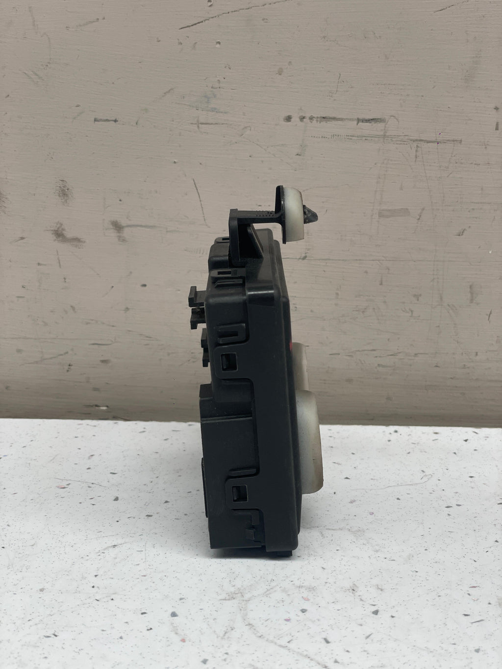 4M1959593J AUDI SQ8 DOOR CONTROL UNIT