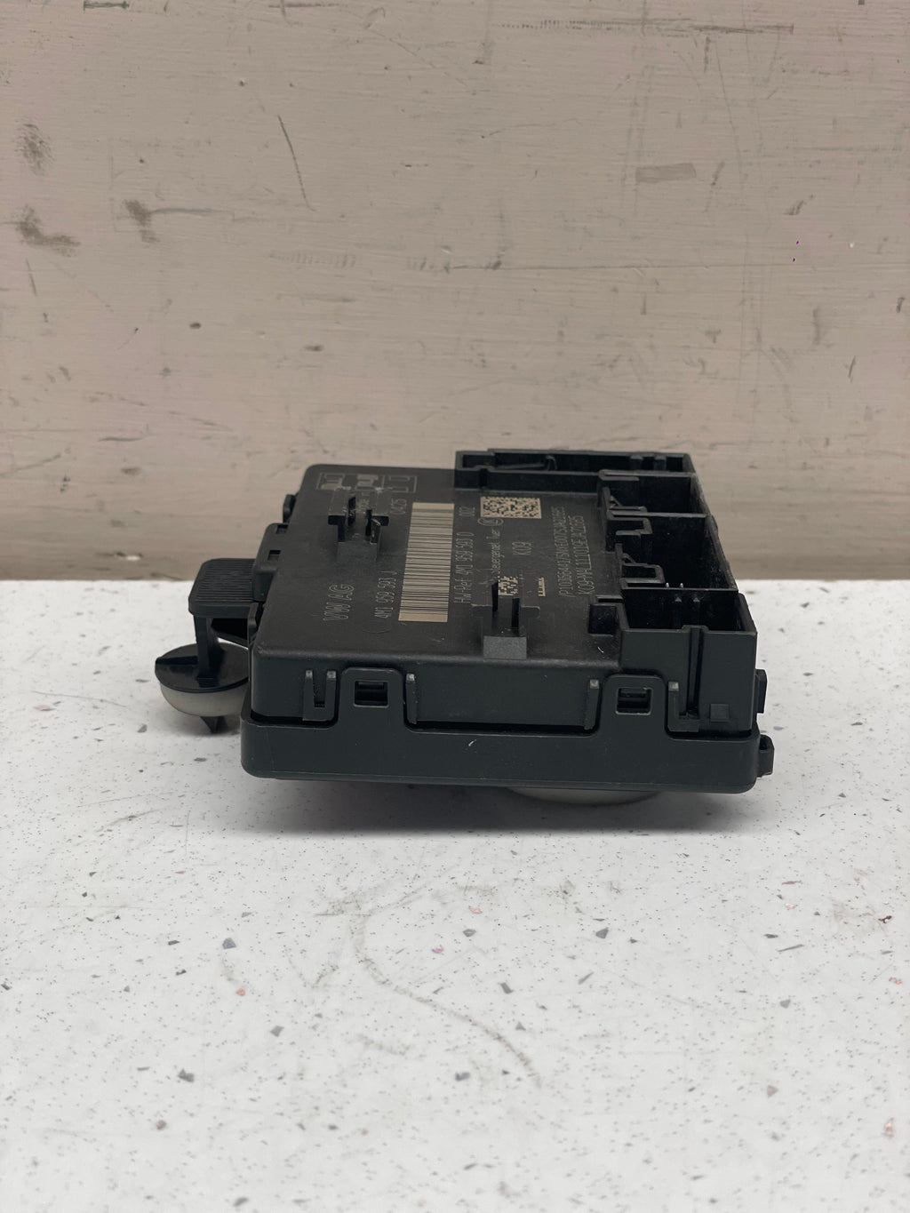 4M1959593J AUDI SQ8 DOOR CONTROL UNIT