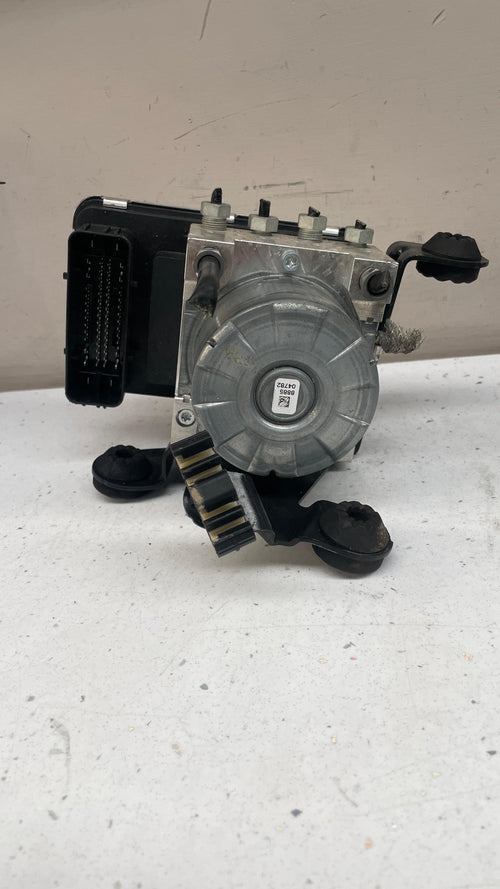 32214803 VOLVO XC60 ABS ANTI-LOCK BRAKE PUMP