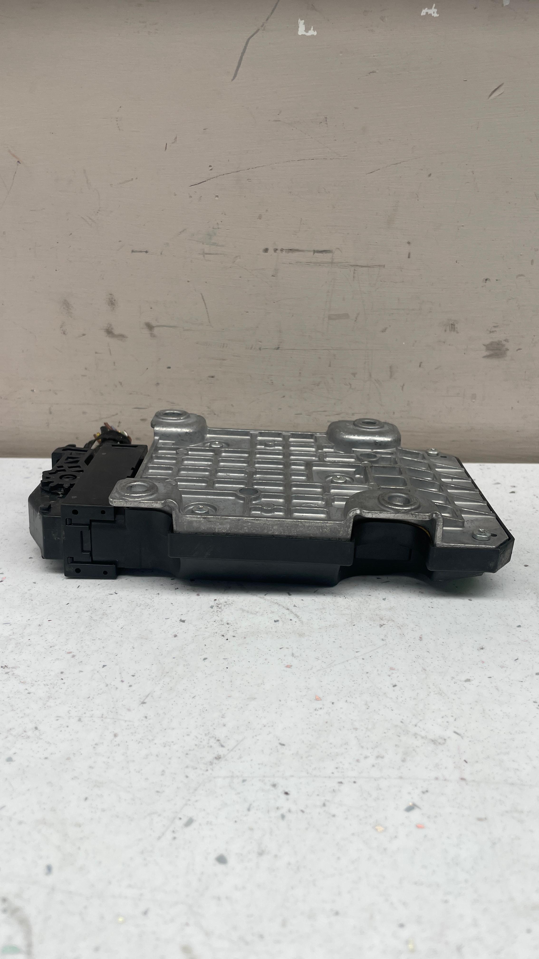 4N0907777AE AUDI A8 CHASSIS CONTROL UNIT