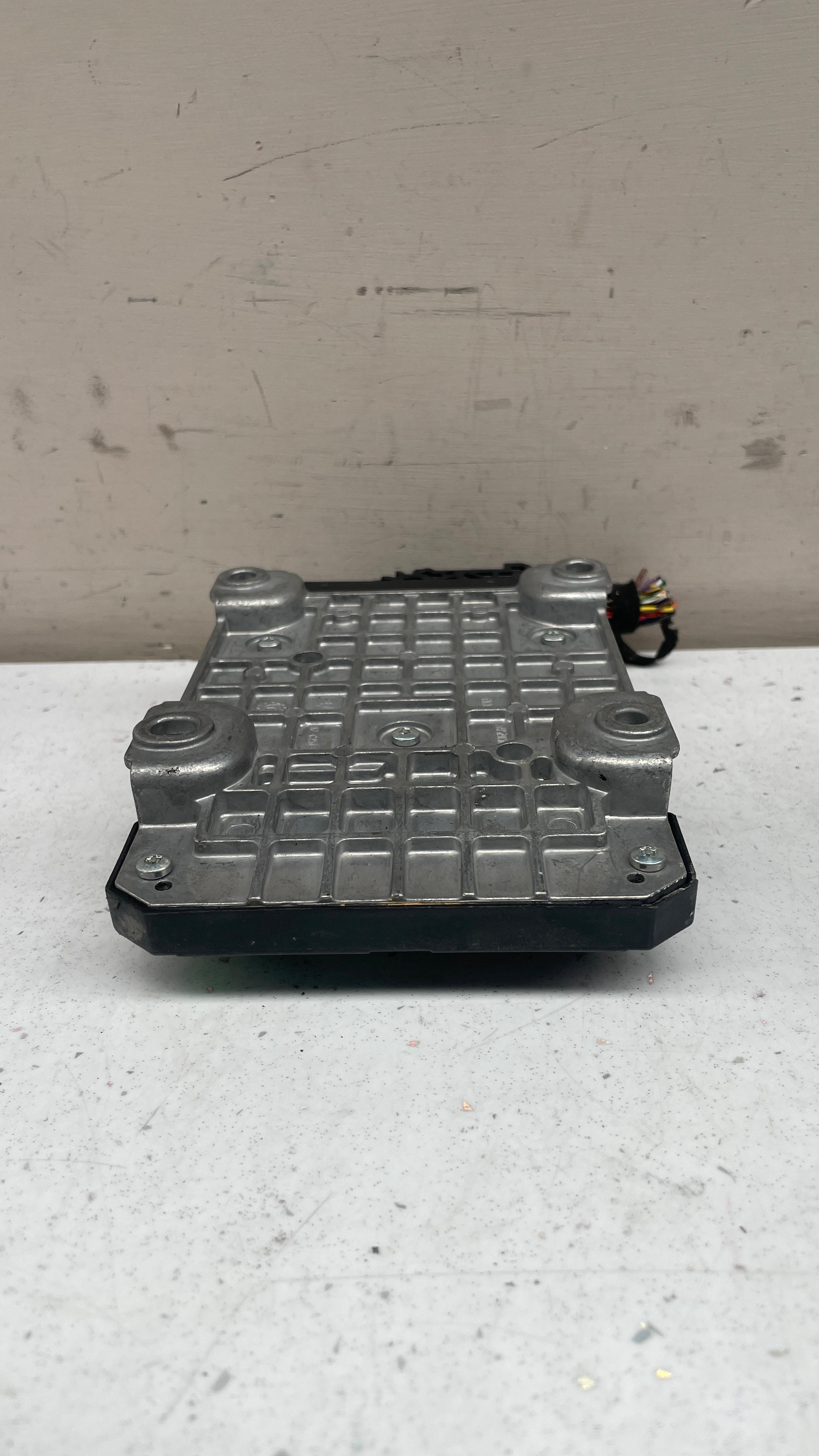 4N0907777AE AUDI A8 CHASSIS CONTROL UNIT
