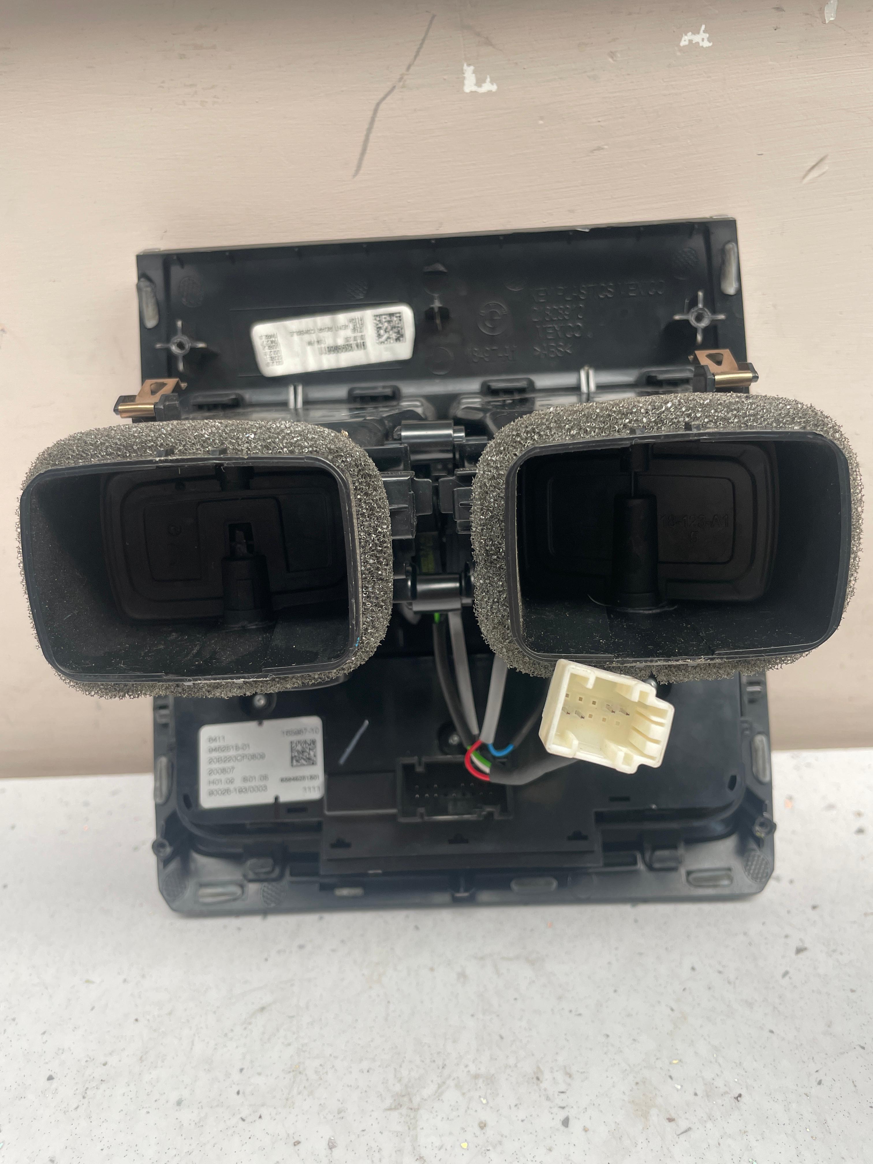 9462515-01 BMW X5  REAR CLIMATE CONTROL PANEL