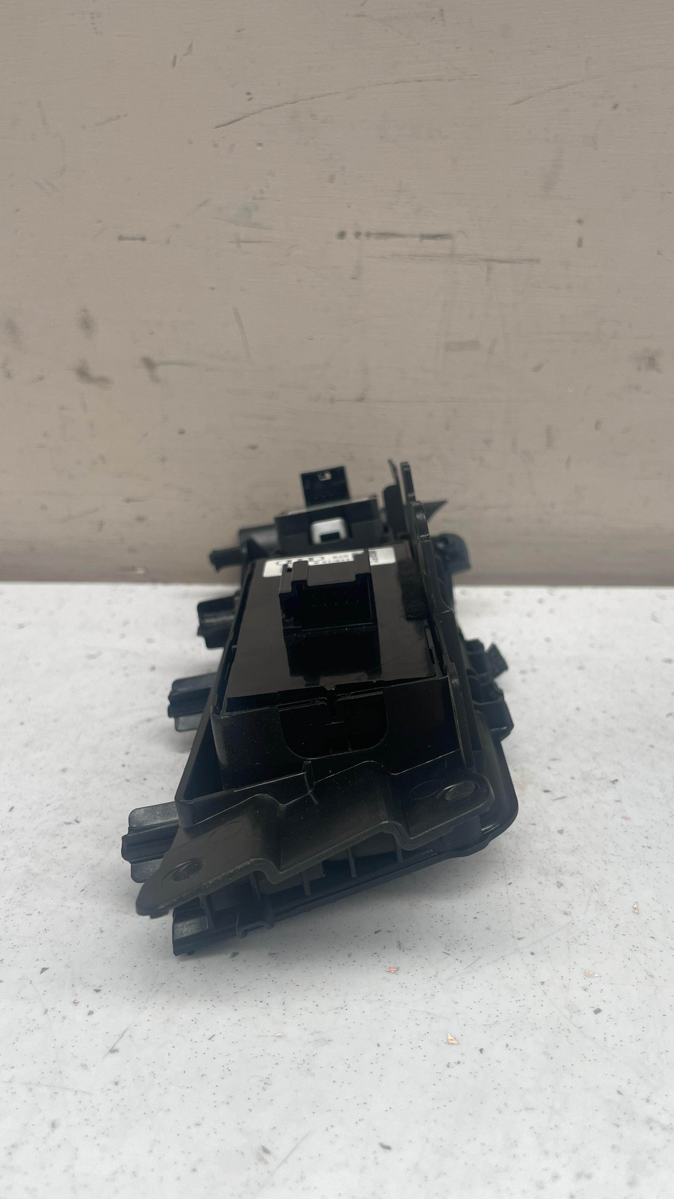 83A959851C AUDI  MASTER POWER WINDOW SWITCH