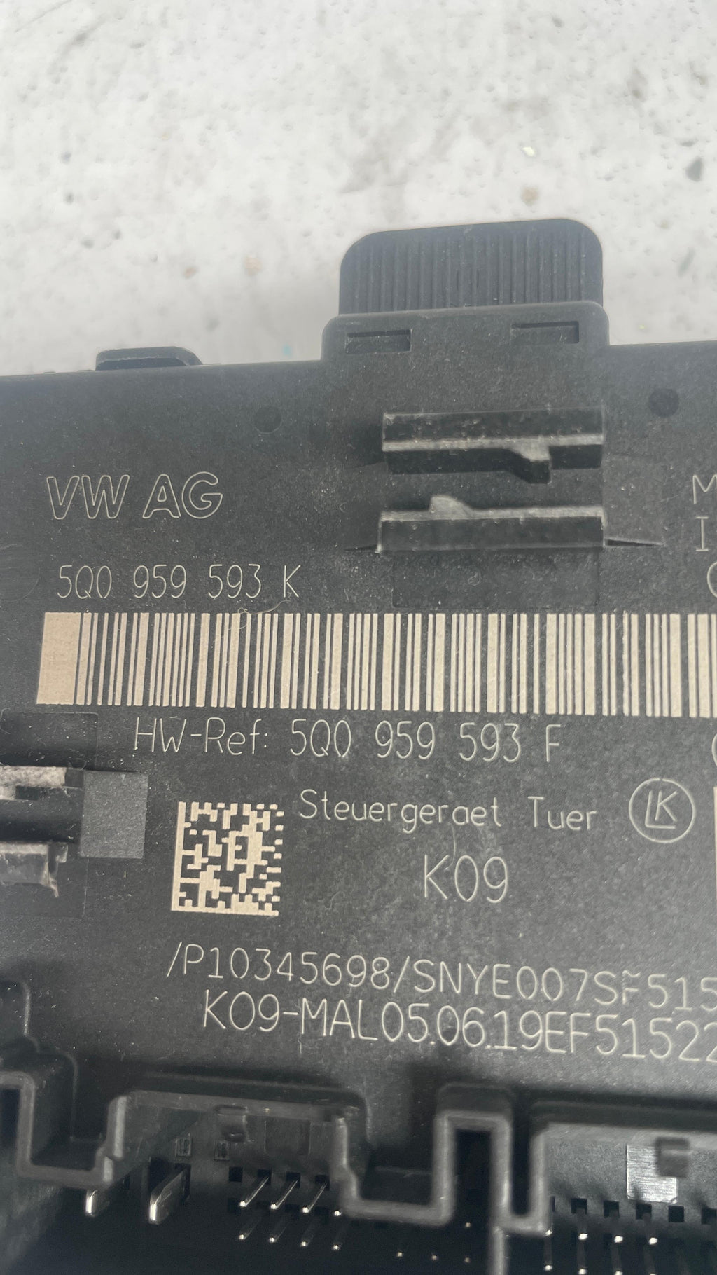 5Q0959593K  AUDI A8 STEERING ANGLE SENSOR