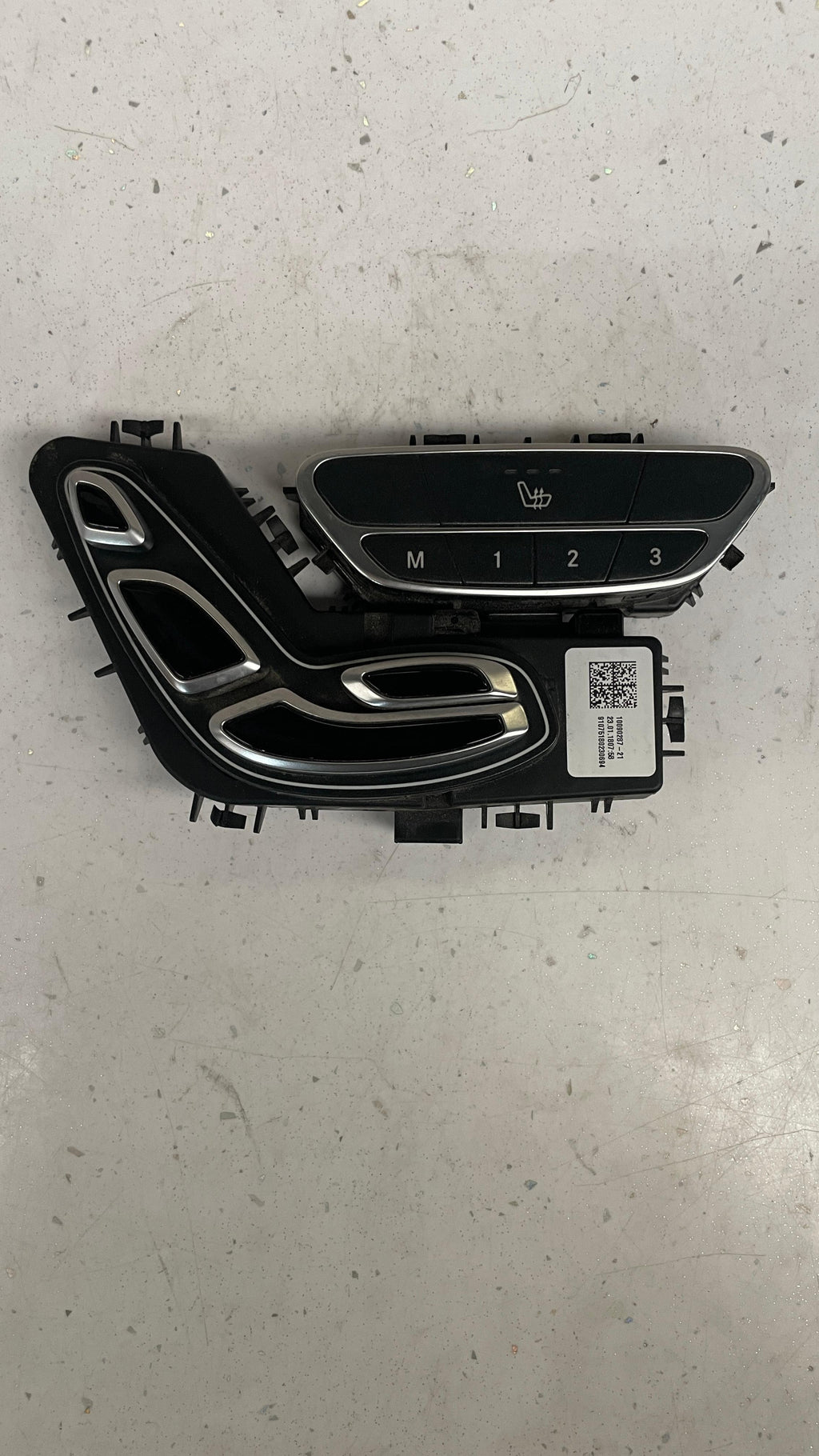 A2229050301 MERCEDES W222 SEAT ADJUSTMENT SWITCH LEFT FRONT