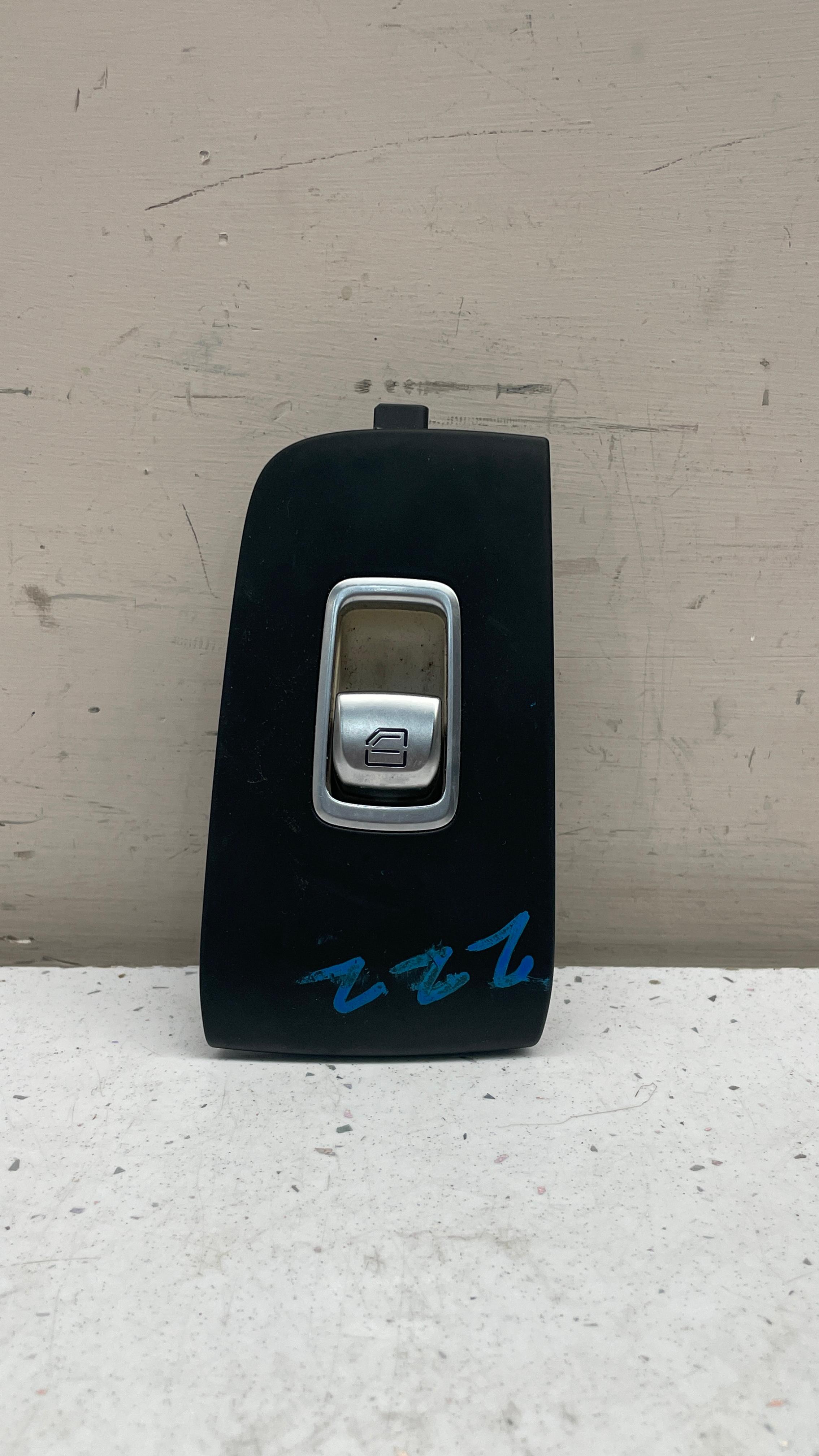 A2229050309 MERCEDES W222 WINDOW SWITCH CONTROL