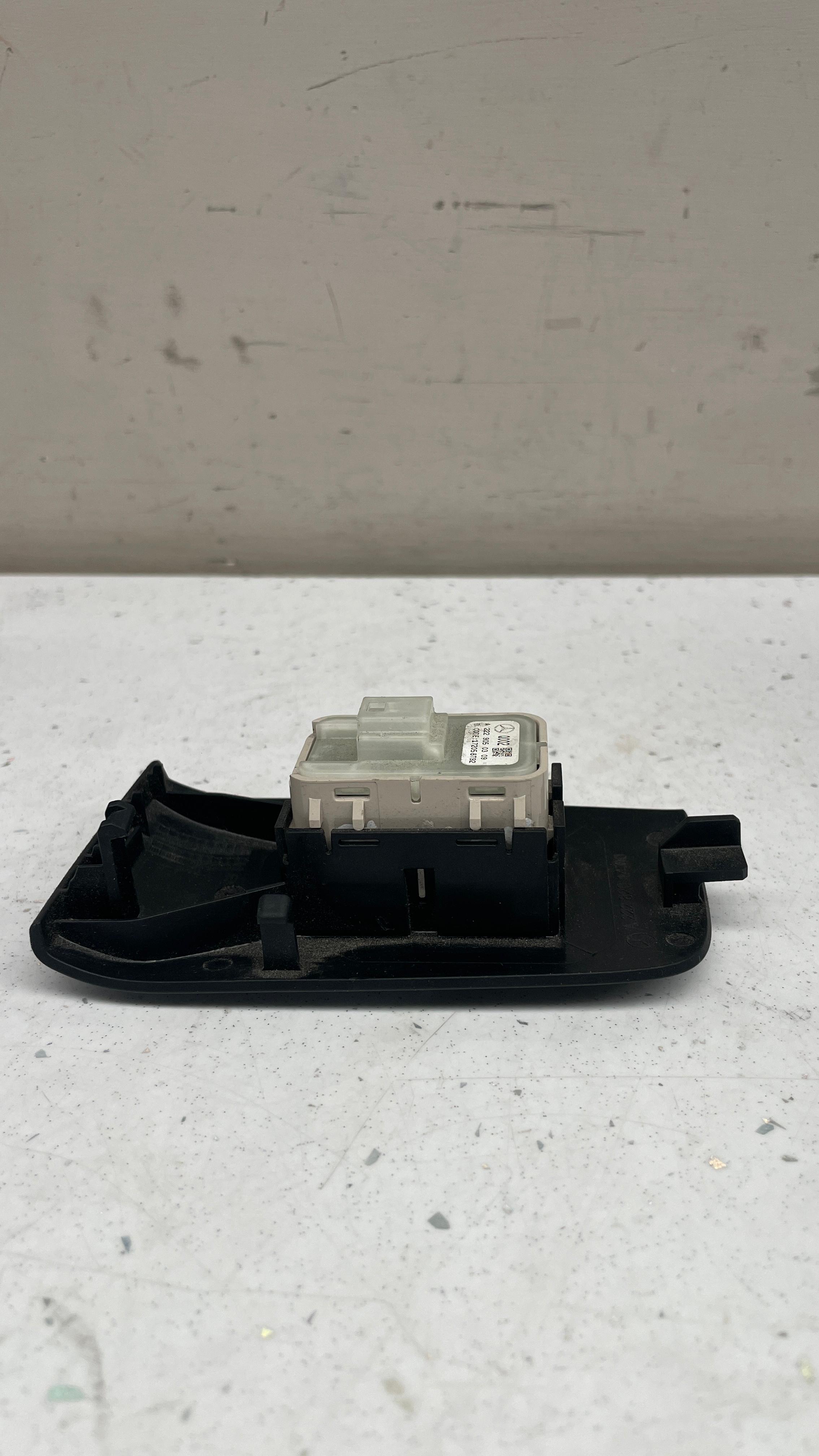 A2229050309 MERCEDES W222 WINDOW SWITCH CONTROL