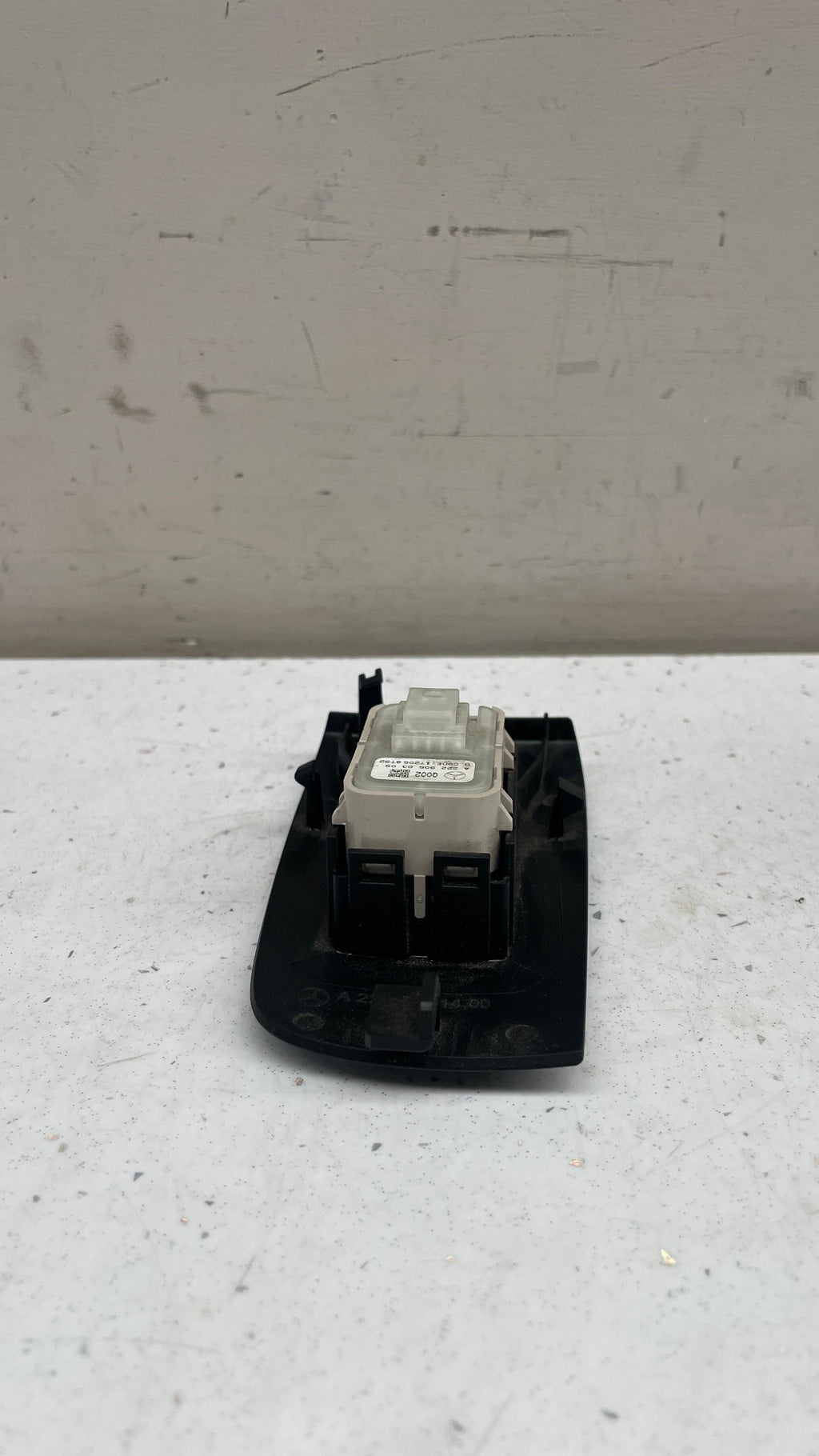 A2229050309 MERCEDES W222 WINDOW SWITCH CONTROL