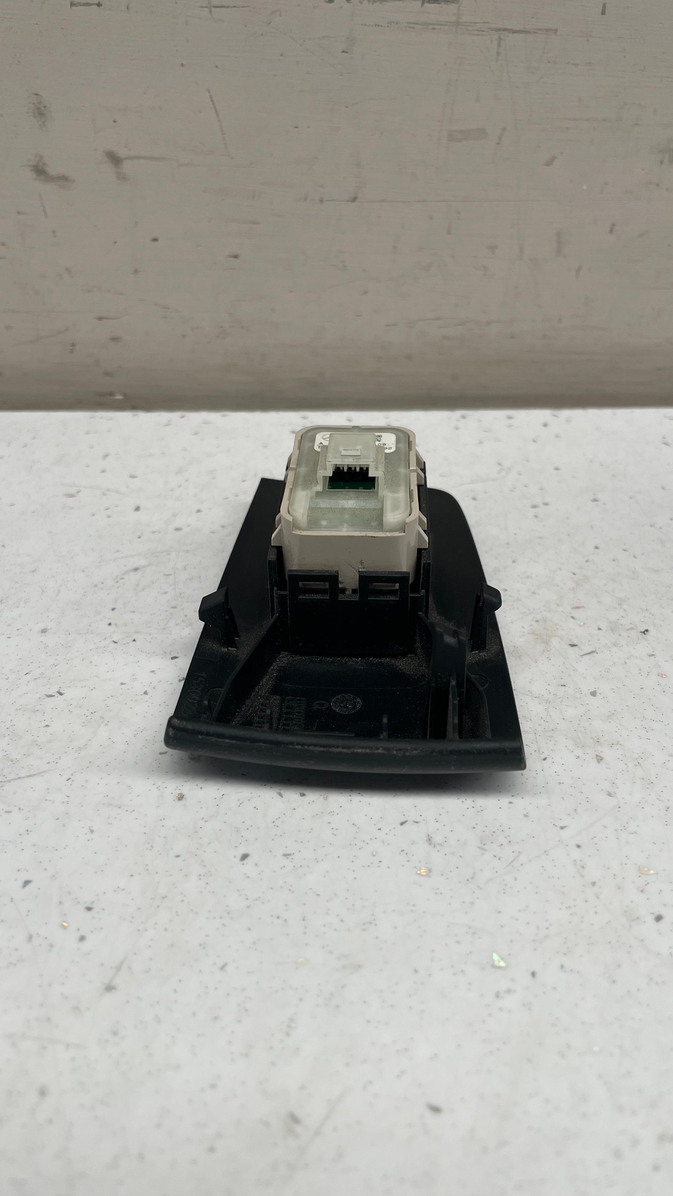 A2229050309 MERCEDES W222 WINDOW SWITCH CONTROL