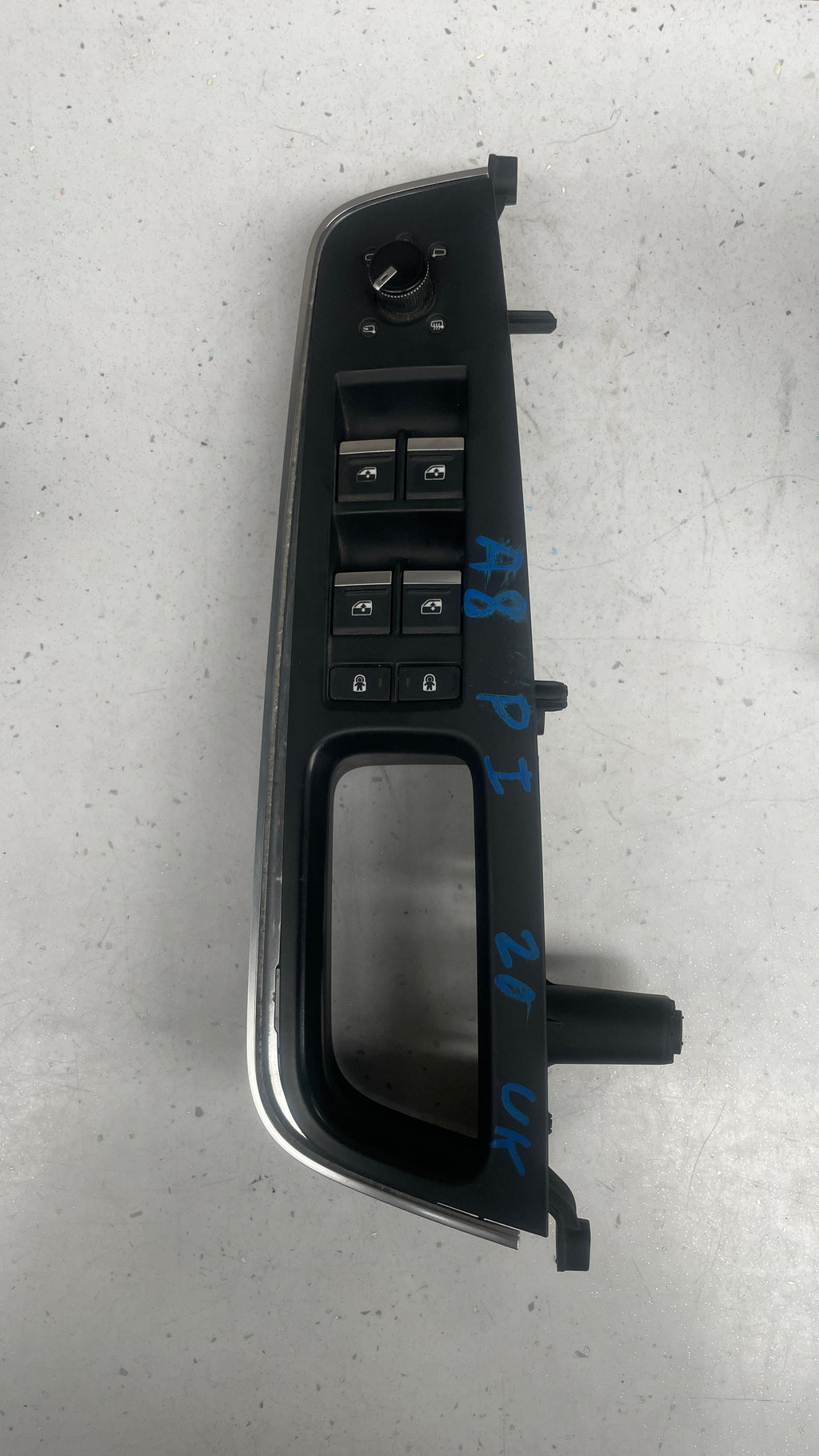 4N0959851A AUDI A8 DRIVER SIDE WINDOW SWITCH
