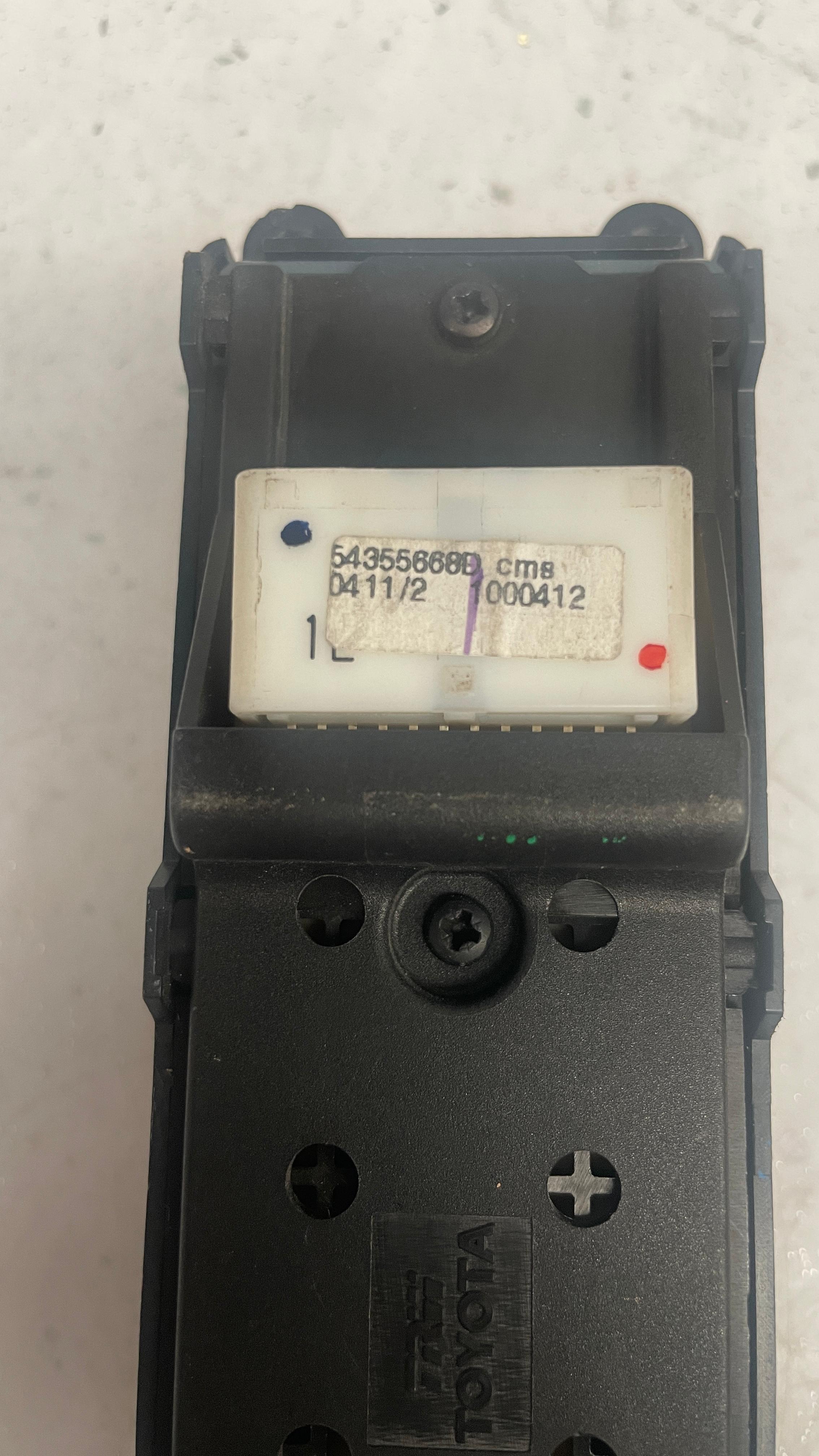 54355668D TOYOTA COROLLA POWER WINDOW SWITCH