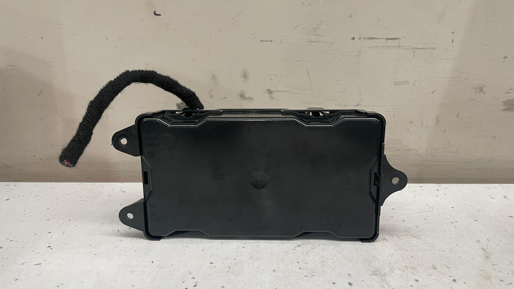 9Y0907040E PORSCHE CAYENNE AIR CONDITIONING CONTROL