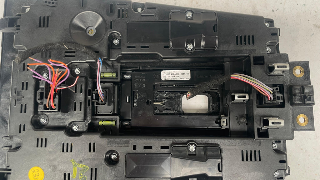 9Y0863419A PORSCHE CAYENNE CLIMATE AC CONTROL PANEL