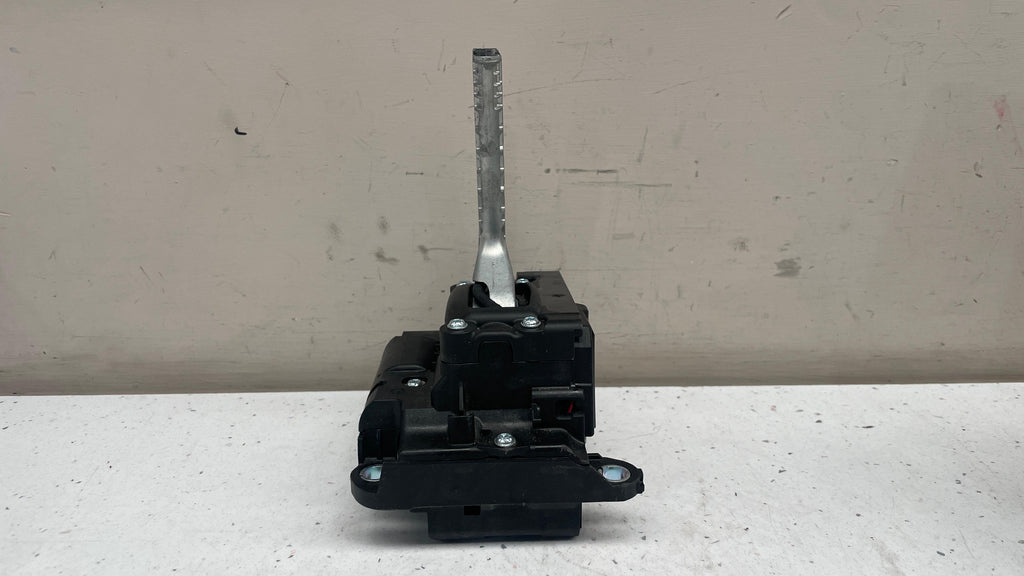 9Y0713041B PORSCHE CAYENNE GEAR SHIFT SELECTOR