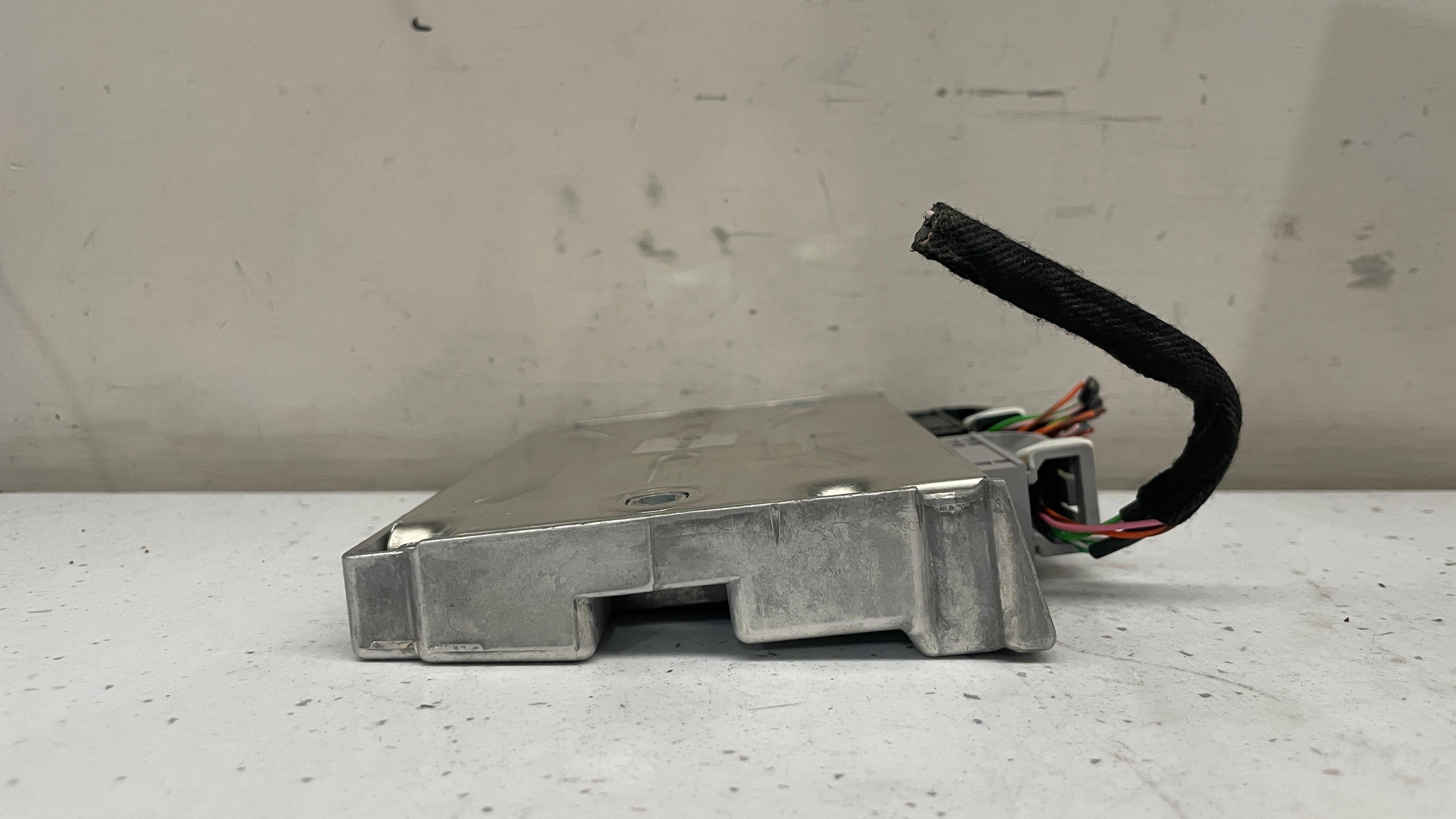 4KE907468R AUDI DIAGNOSTIC INTERFACE / GATEWAY MODULE