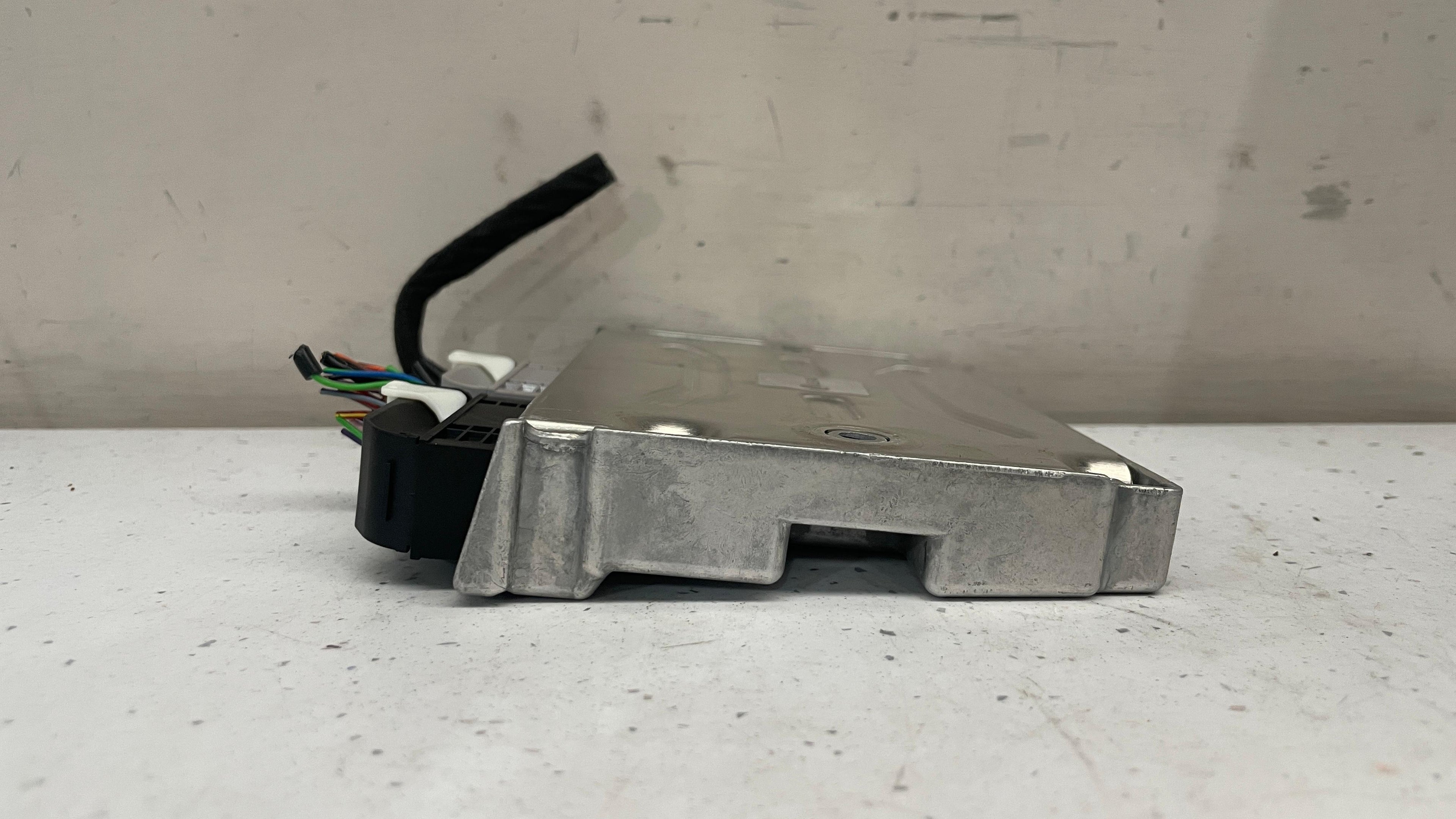 4KE907468R AUDI DIAGNOSTIC INTERFACE / GATEWAY MODULE