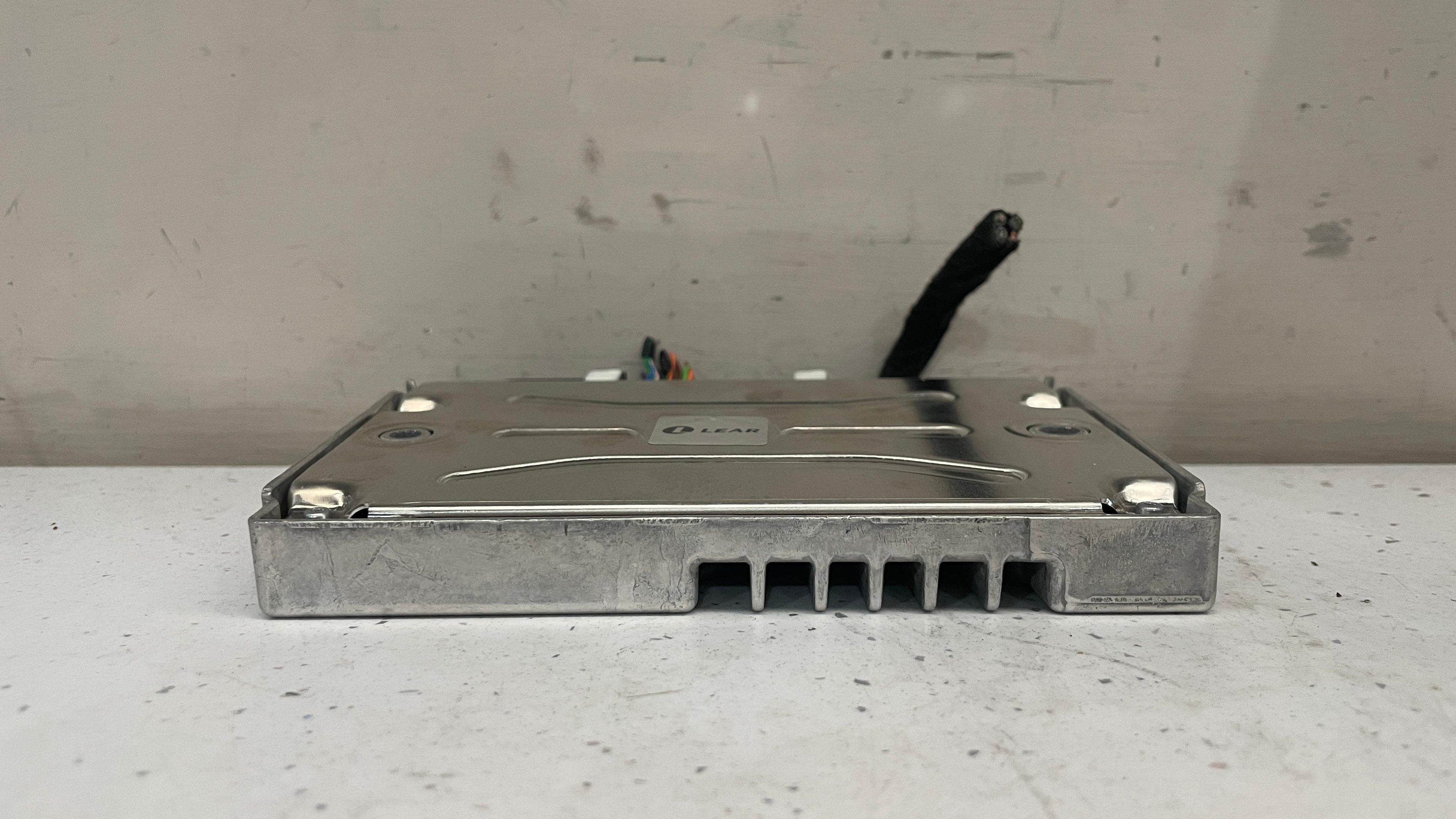 4KE907468R AUDI DIAGNOSTIC INTERFACE / GATEWAY MODULE