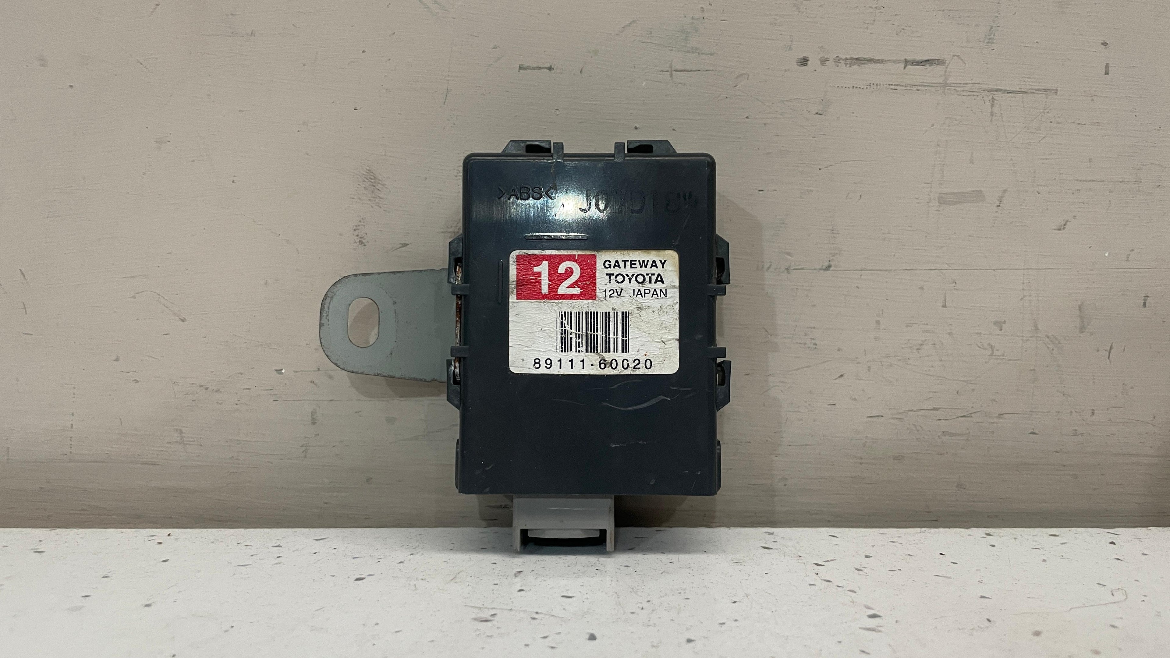 89111-60020 TOYOTA NETWORK GATEWAY MODULE