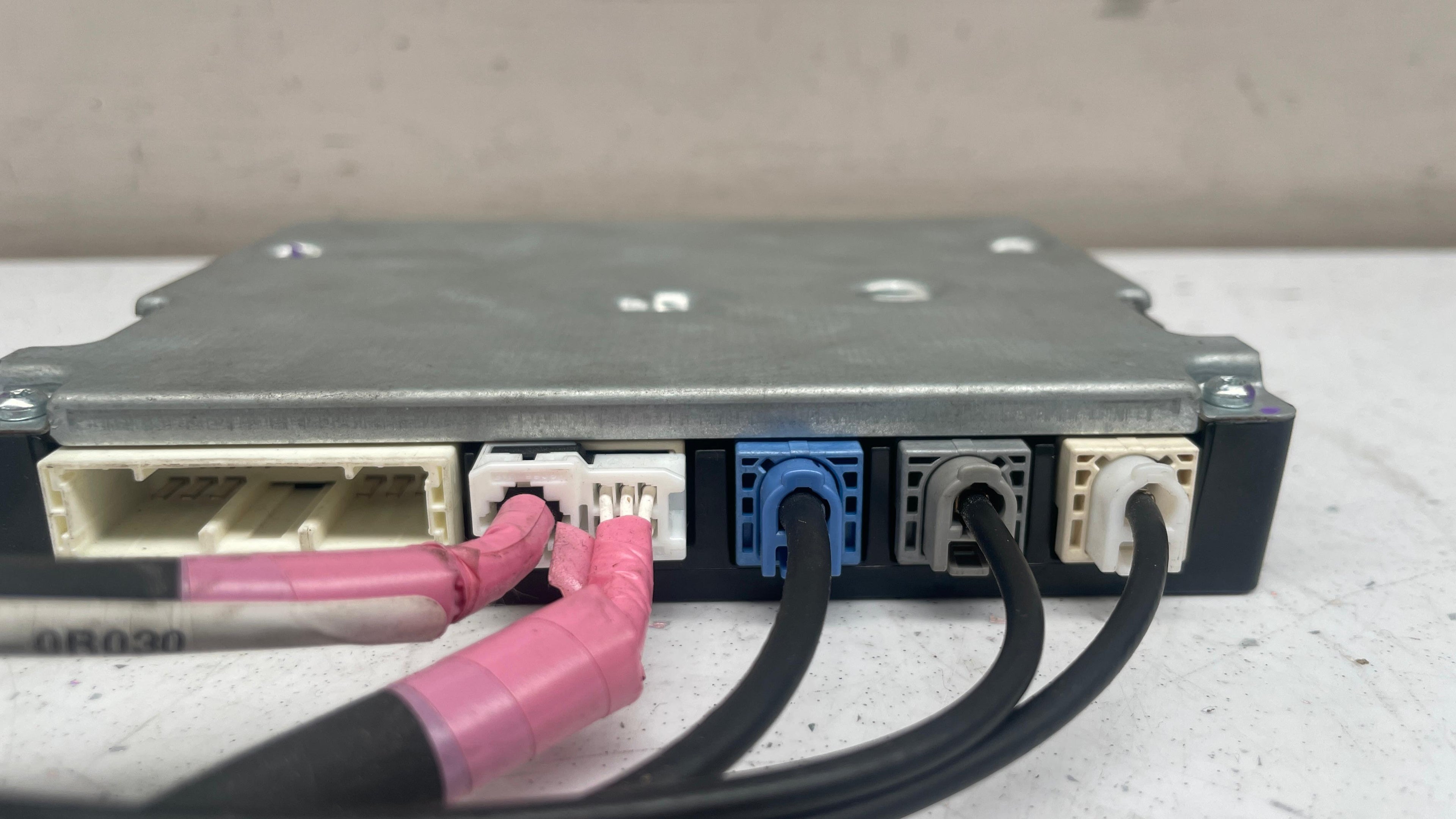 86740-0R020 TOYOTA RAV4 TELEMATICS TRANSCEIVER MODULE