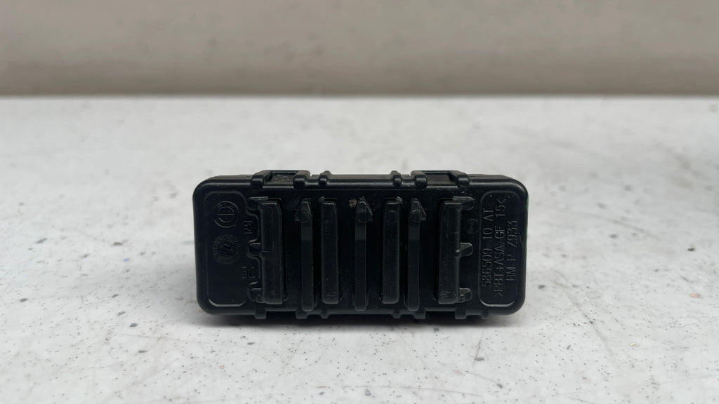 6807395-01 BMW BUS INTERFACE CONTROL MODULE