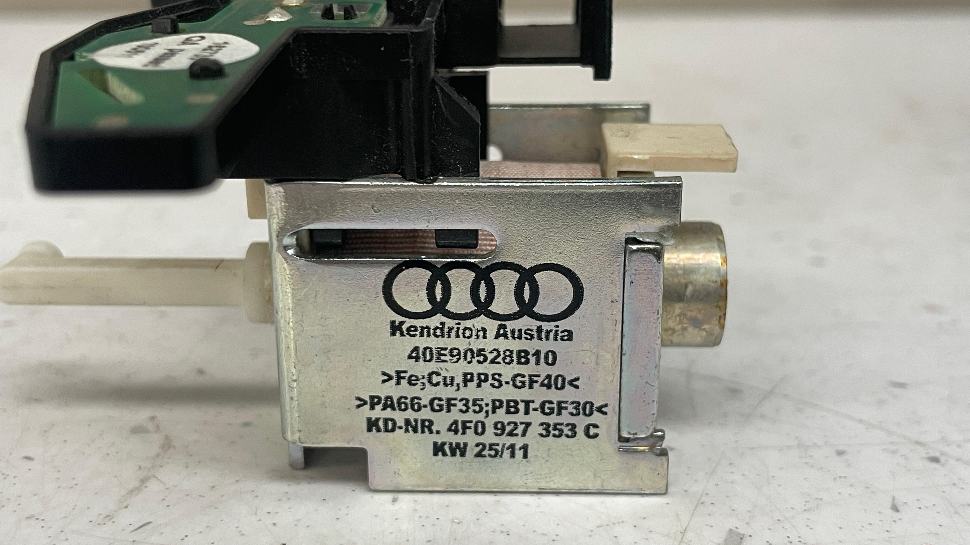 40E90528B10 AUDI TRANSMISSION SHIFT INDICATOR