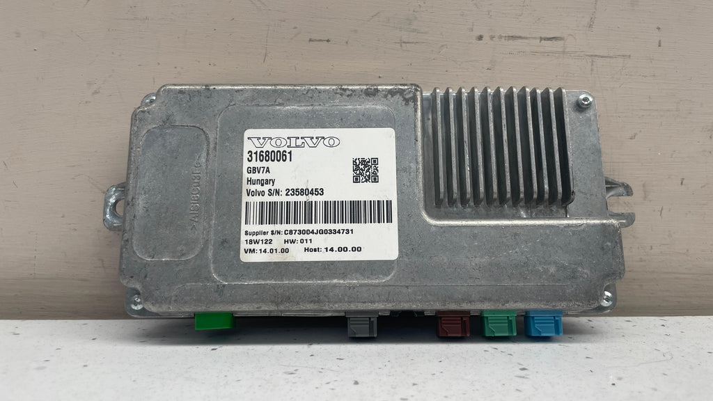 31680061 VOLVO PARKING ASSIST CONTROL MODULE