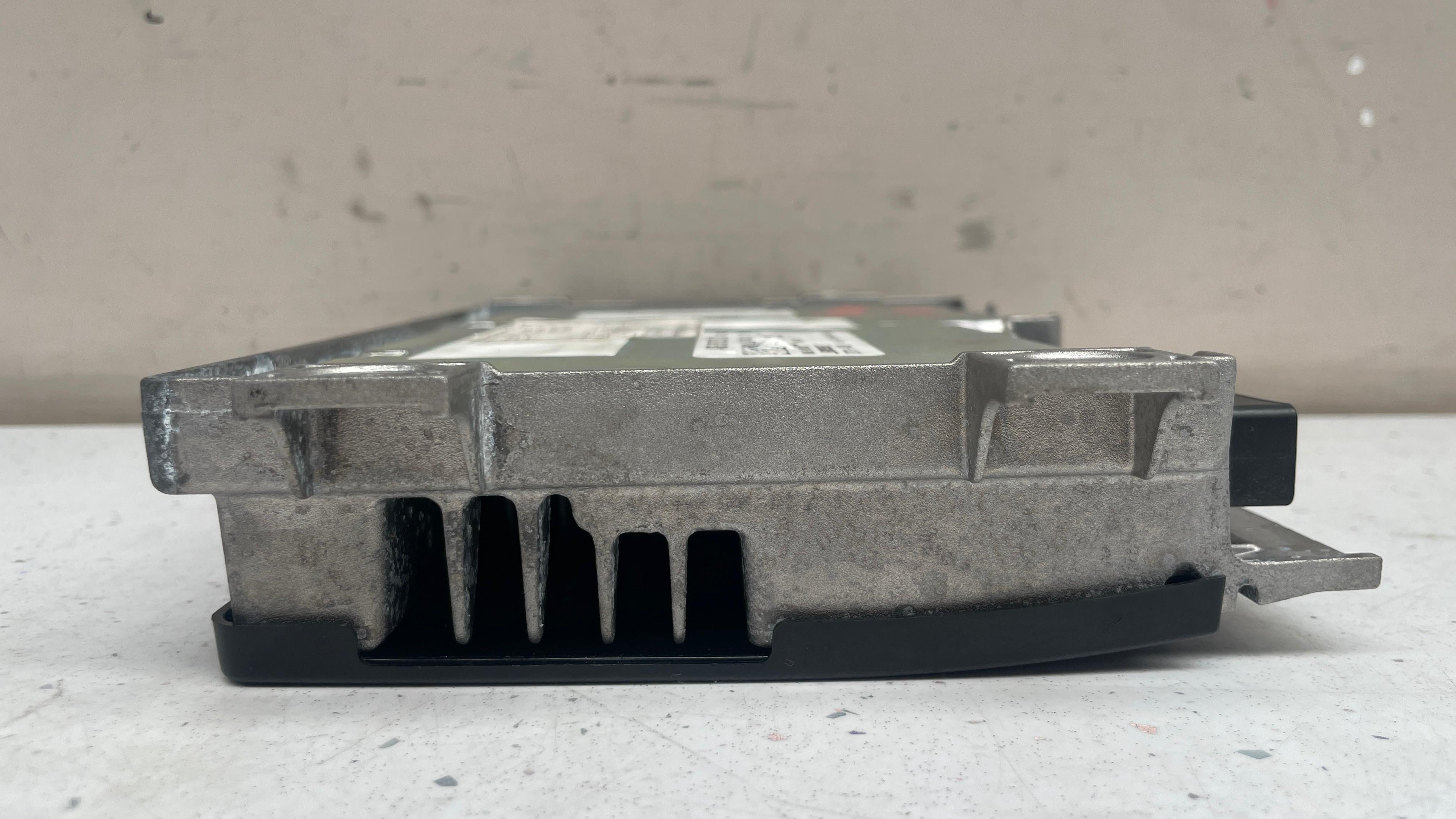 4G5035223D PORSCHE CAYENNE GENUINE BOSE AMPLIFIER
