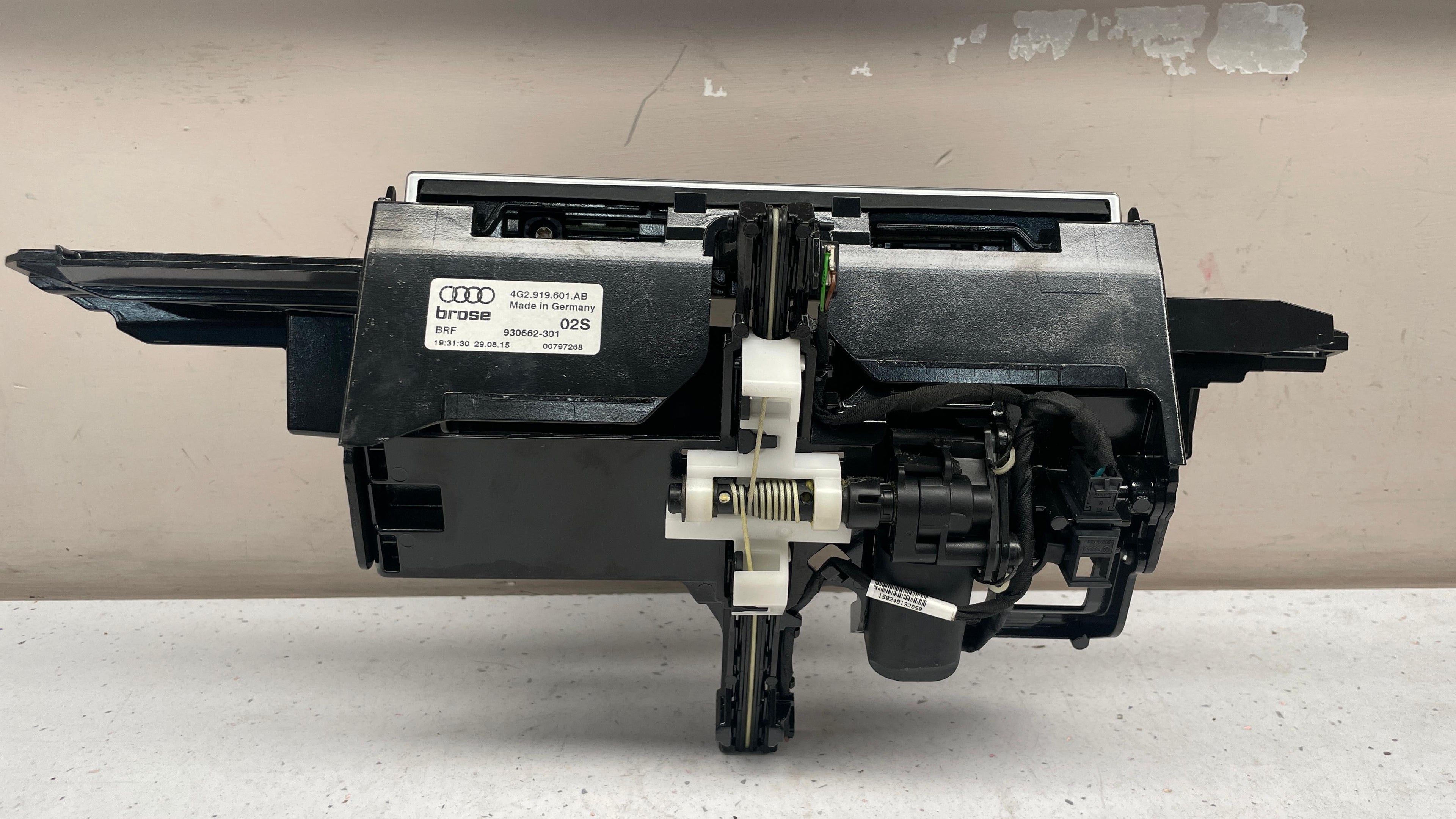 4G2919601AB AUDI NAVIGATION SCREEN DISPLAY .